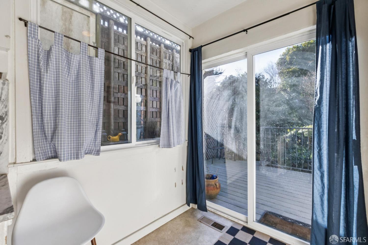 Detail Gallery Image 32 of 67 For 129 2nd Ave, San Francisco,  CA 94118 - – Beds | – Baths