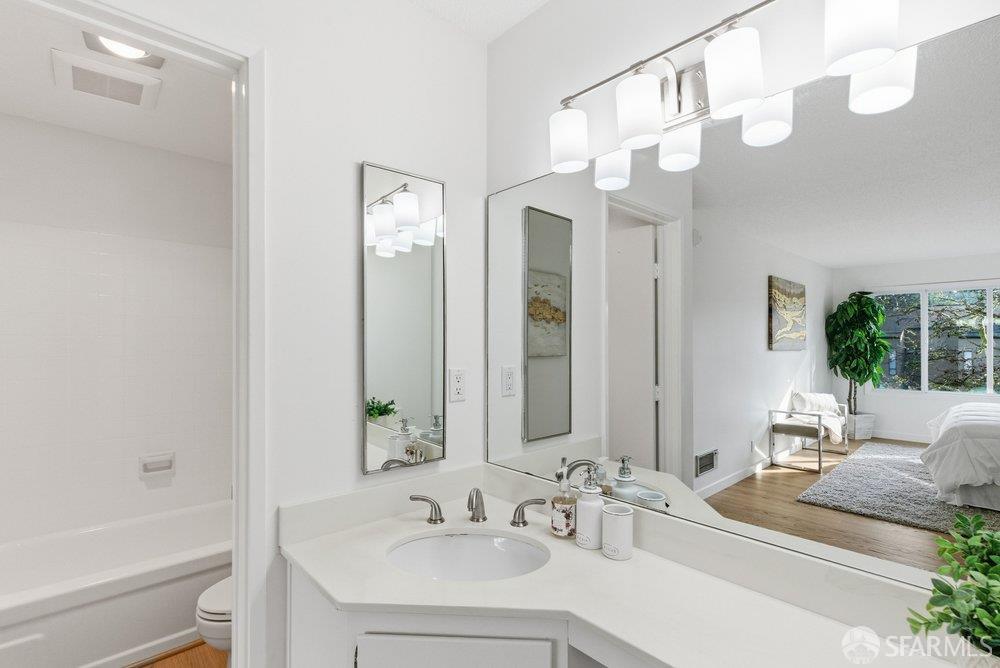 Photo #31: 426098160 Listing: Photo #31