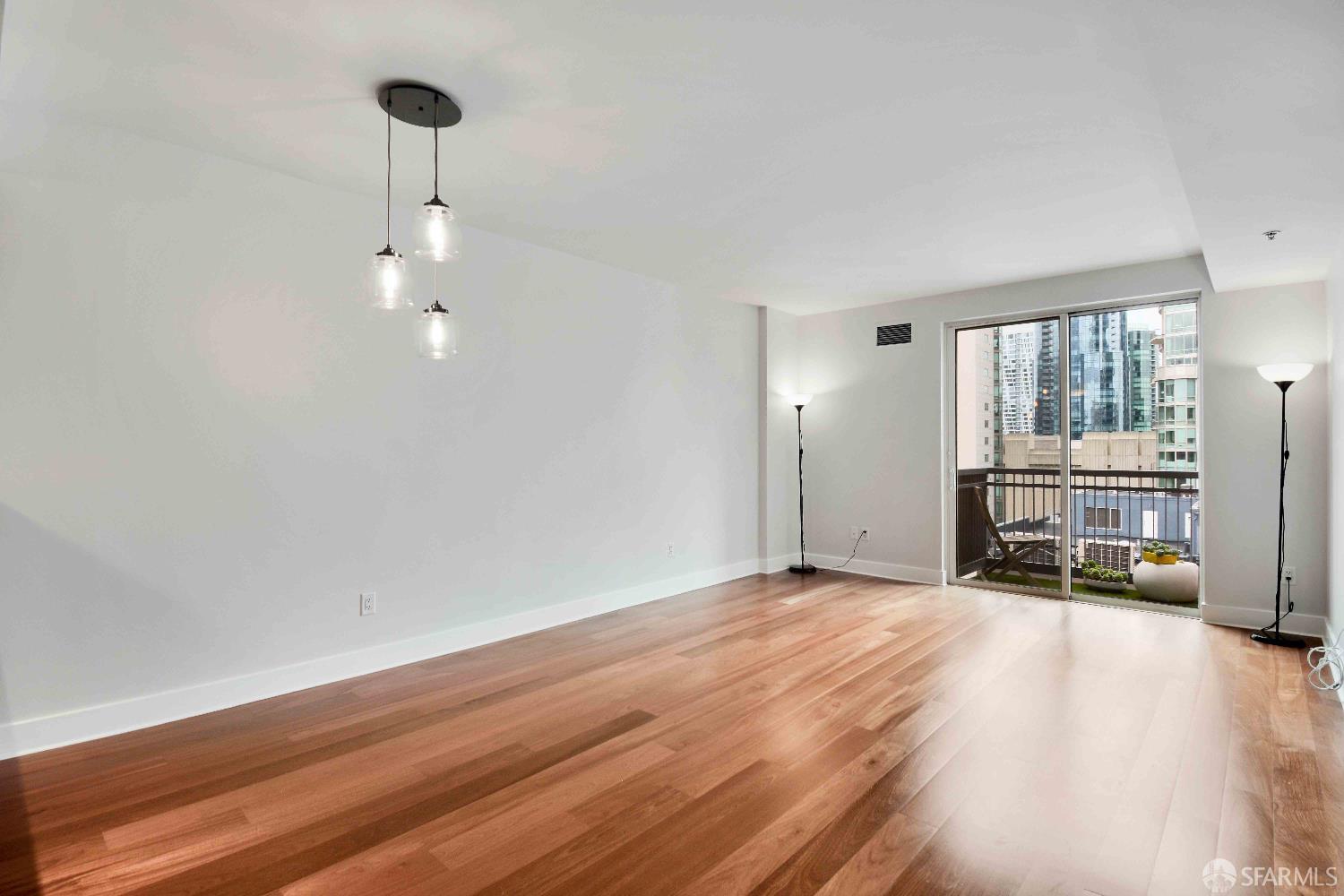 Detail Gallery Image 6 of 41 For 50 Lansing St #705,  San Francisco,  CA 94105 - 1 Beds | 1/1 Baths