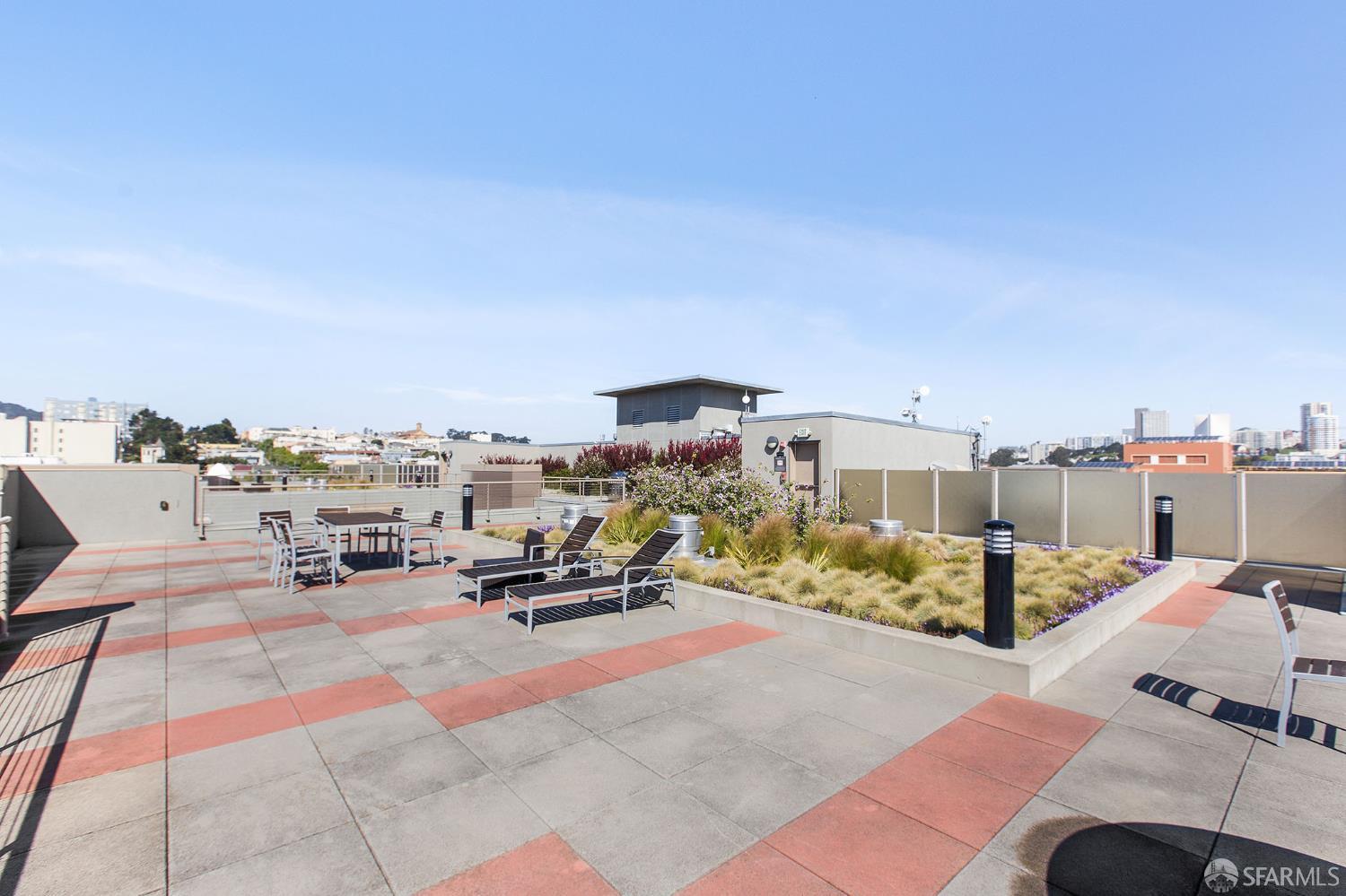 Photo #23: 426100107 Listing: Photo #23