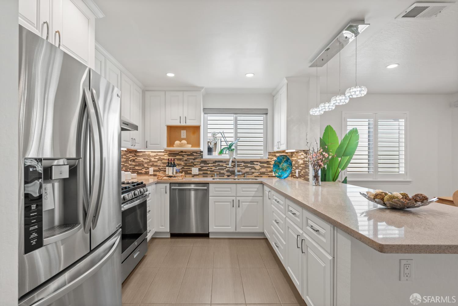 Detail Gallery Image 14 of 41 For 165 Westmoor Ave, Daly City,  CA 94015 - 3 Beds | 2 Baths