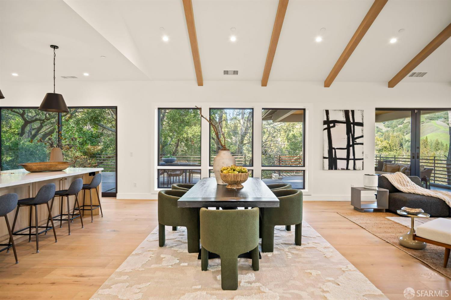 Detail Gallery Image 9 of 74 For 1161 Oleander Dr, Lafayette,  CA 94549 - 4 Beds | 4/1 Baths