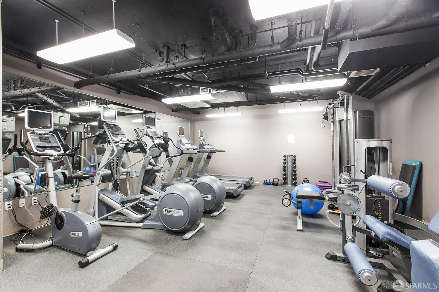 Photo #21: 426100107 Listing: Photo #21