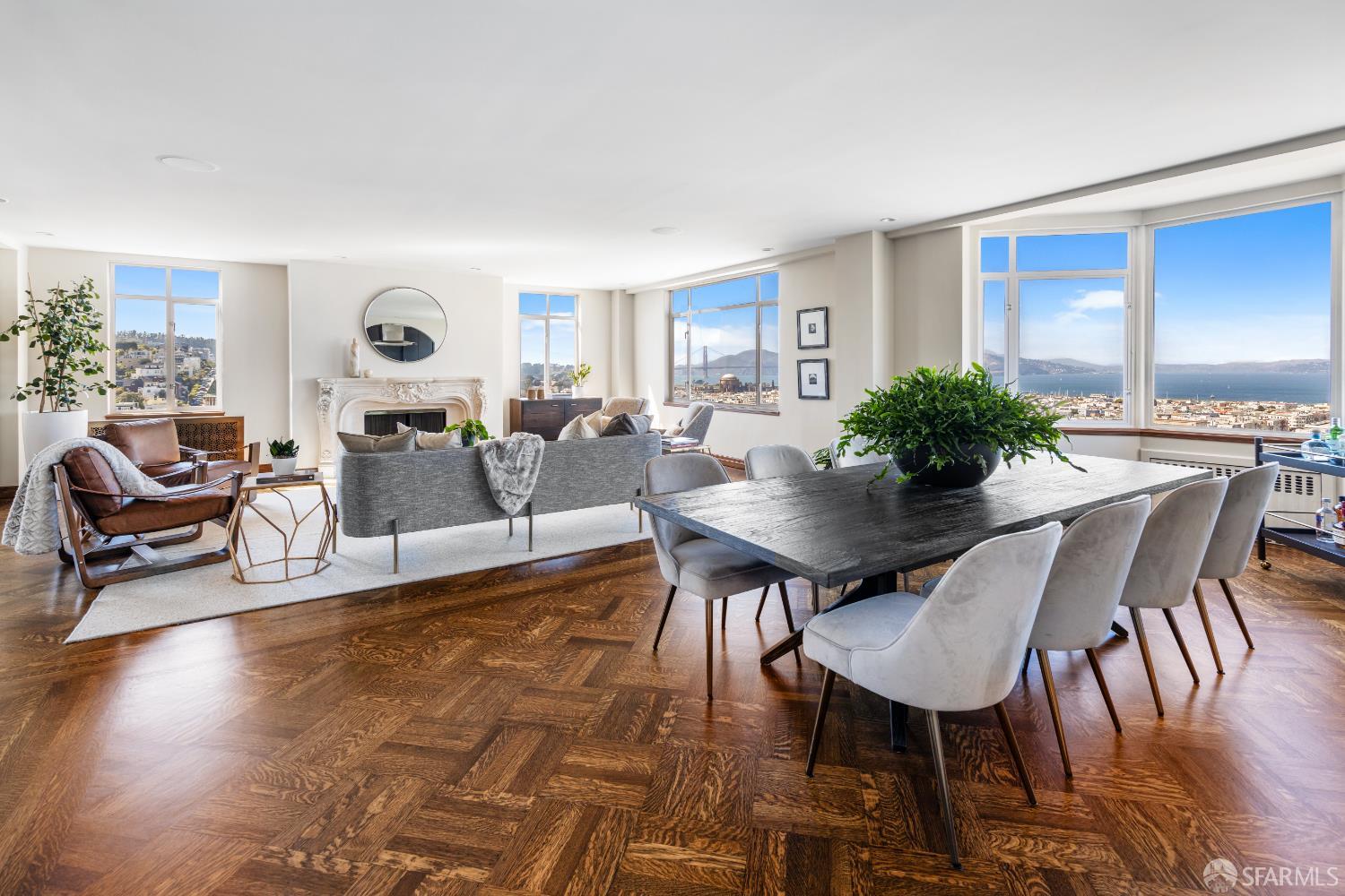 Detail Gallery Image 7 of 50 For 2100 Green St #800,  San Francisco,  CA 94123 - 2 Beds | 2/1 Baths