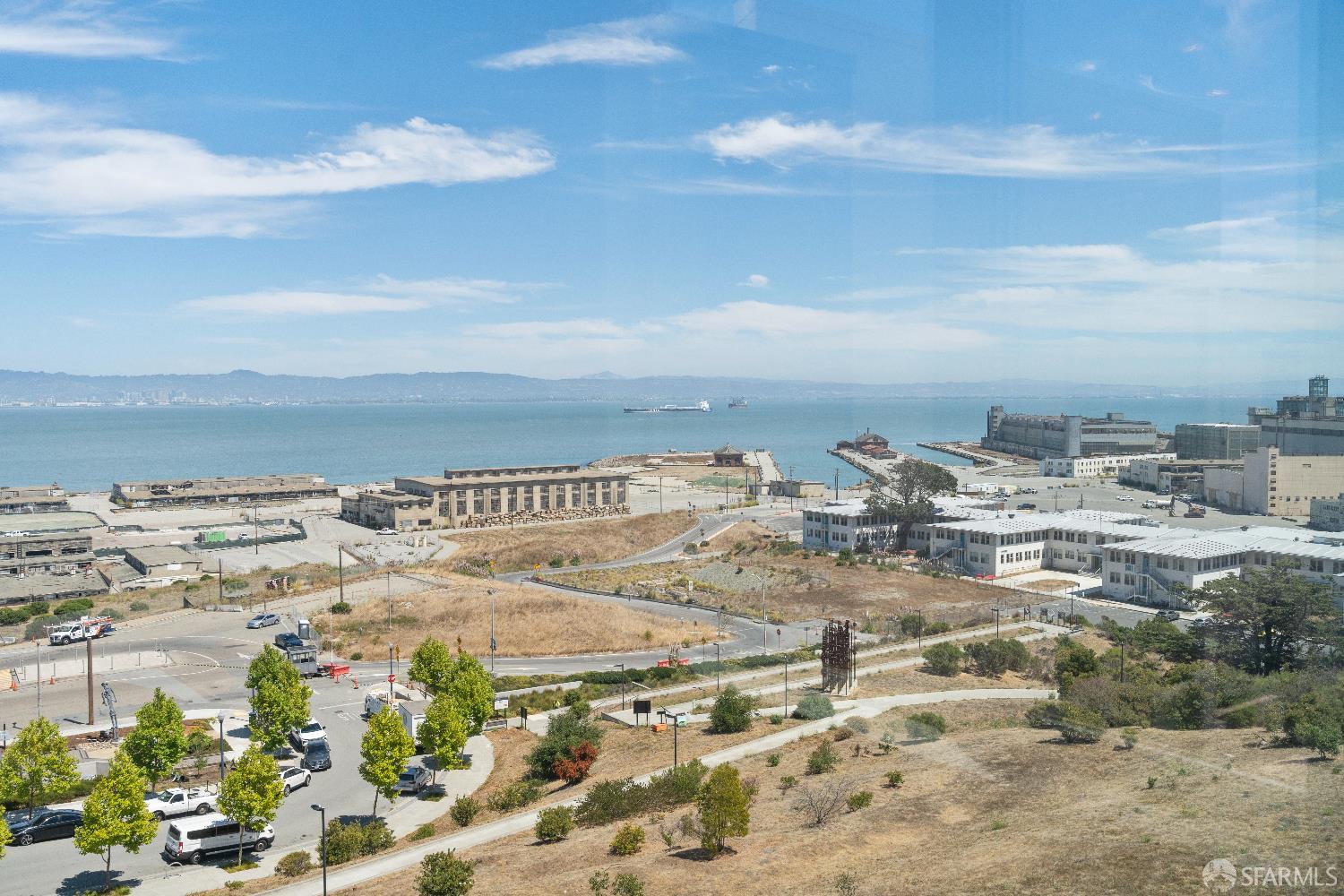 Photo #11: 426100348 Listing: Photo #11