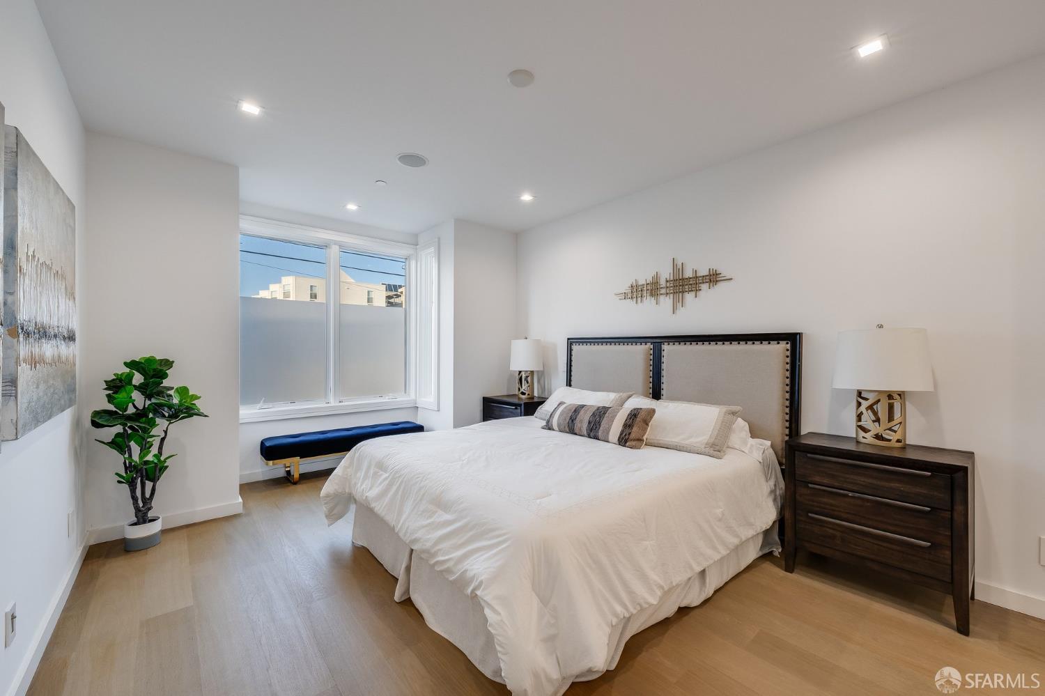 Detail Gallery Image 14 of 40 For 2829 25th St #3,  San Francisco,  CA 94110 - 3 Beds | 2/1 Baths