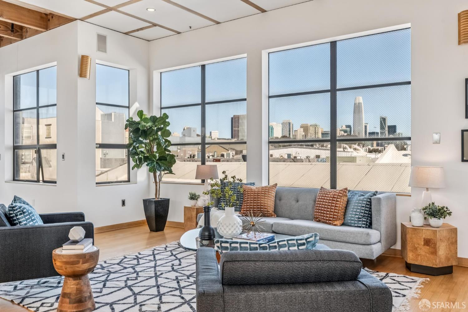 Detail Gallery Image 5 of 87 For 1066 Bryant St, San Francisco,  CA 94103 - – Beds | – Baths