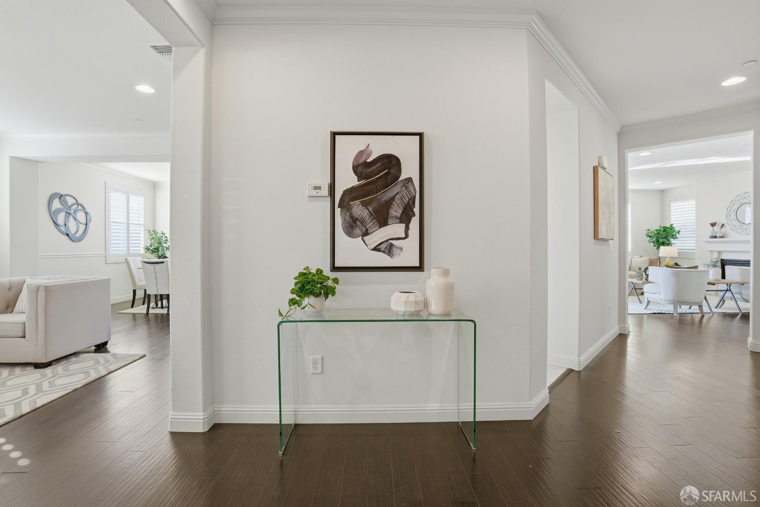 Detail Gallery Image 8 of 63 For 147 Elderberry Ln, Brisbane,  CA 94005 - 5 Beds | 3 Baths