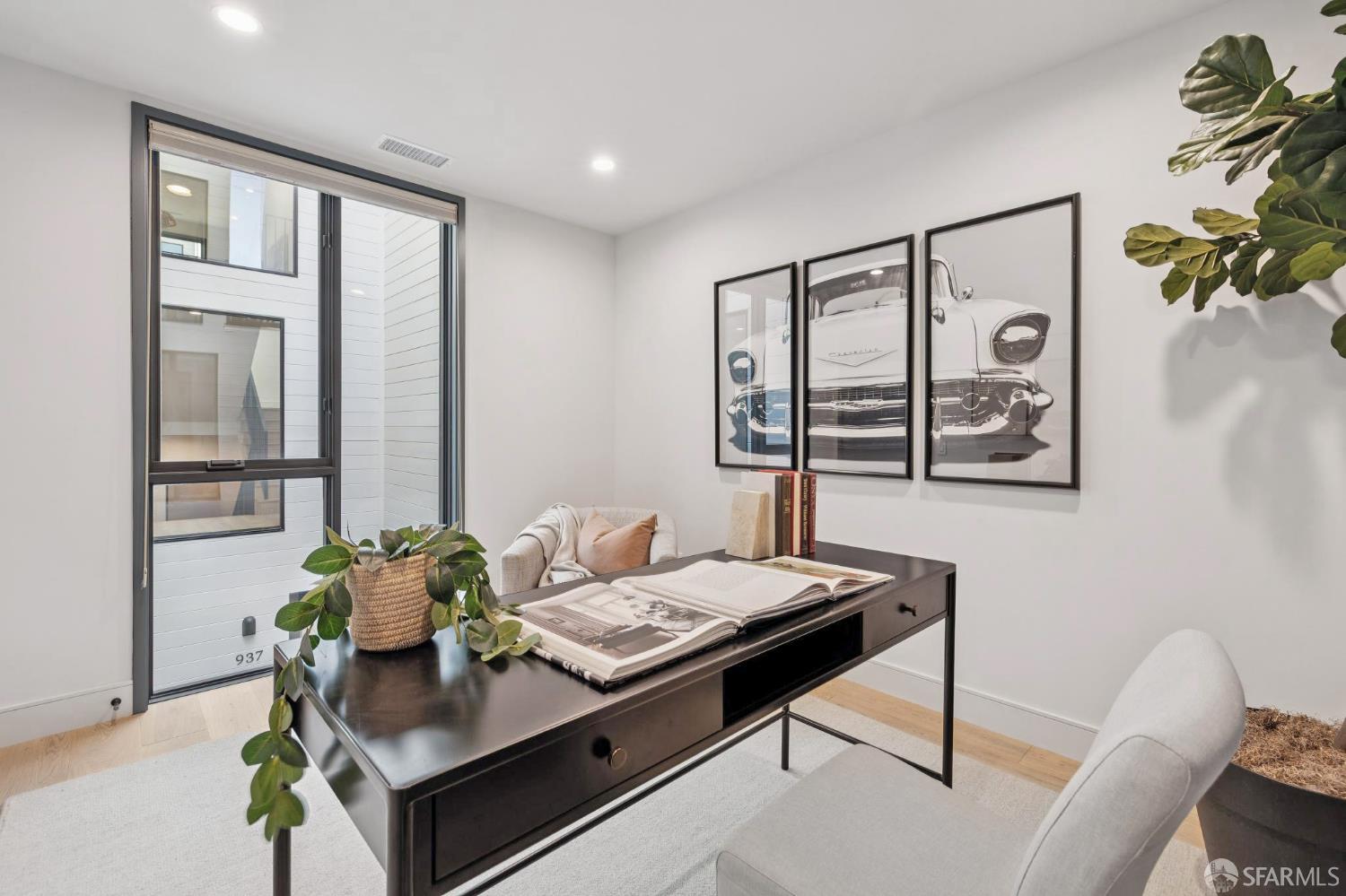 Detail Gallery Image 33 of 56 For 937 Kansas St, San Francisco,  CA 94107 - 4 Beds | 3/1 Baths