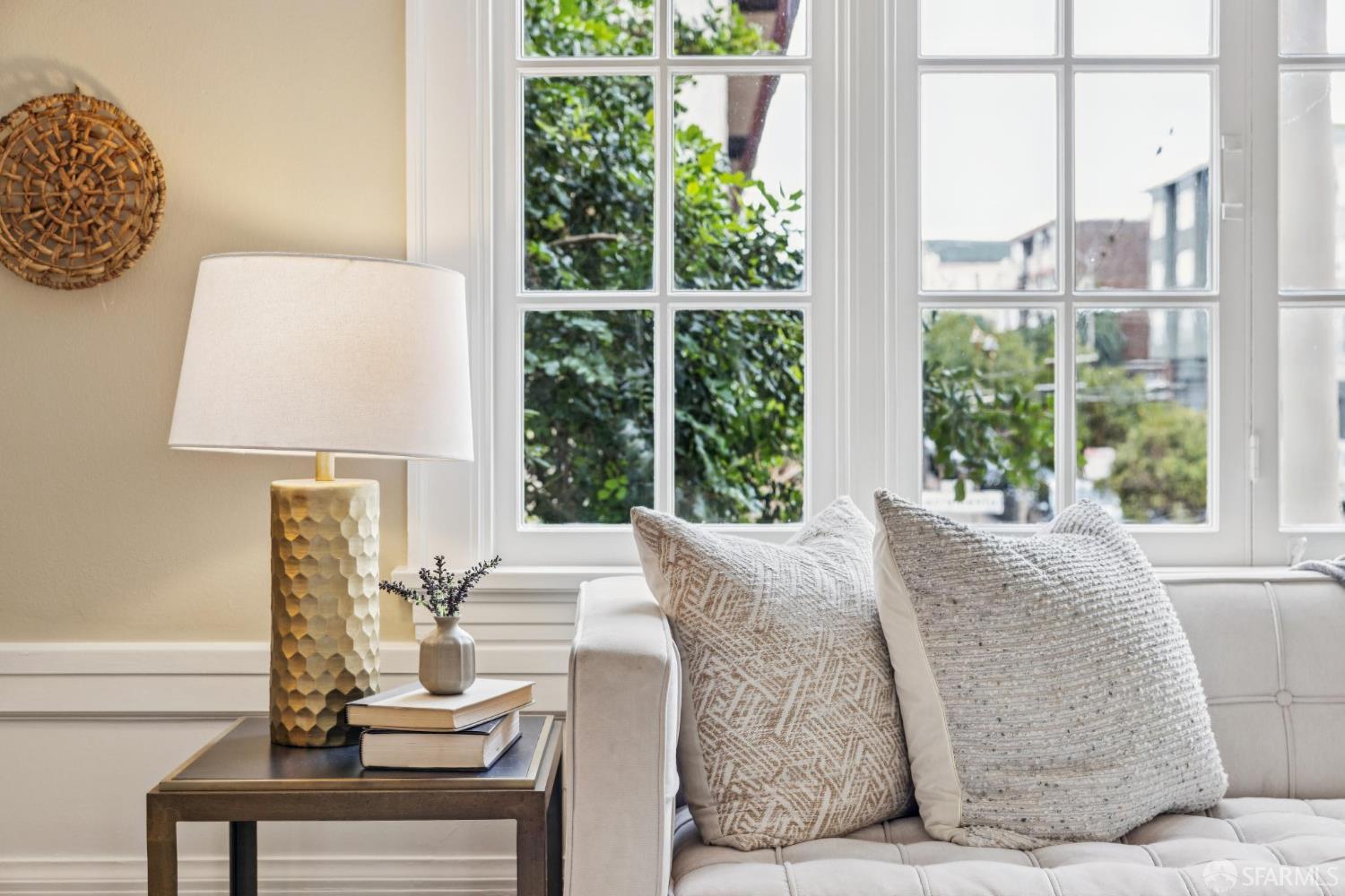 Detail Gallery Image 7 of 42 For 2155 Buchanan St #4,  San Francisco,  CA 94115 - 2 Beds | 1 Baths