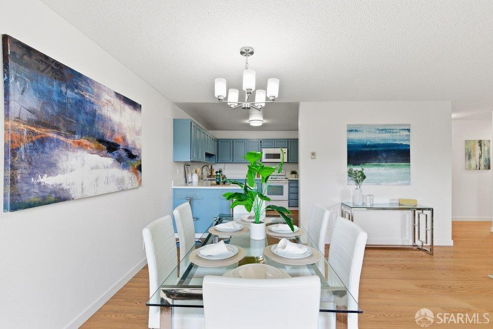 Photo #9: 426098160 Listing: Photo #9