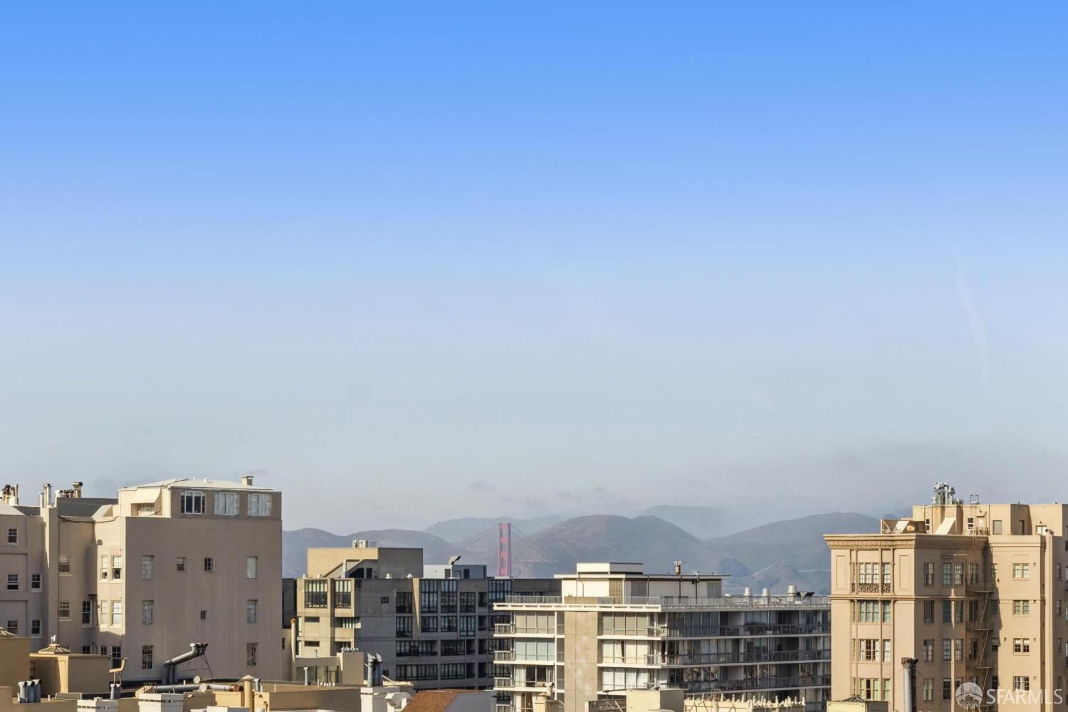 Detail Gallery Image 11 of 12 For 1980 Jackson St, San Francisco,  CA 94109 - 5 Beds | 4/1 Baths