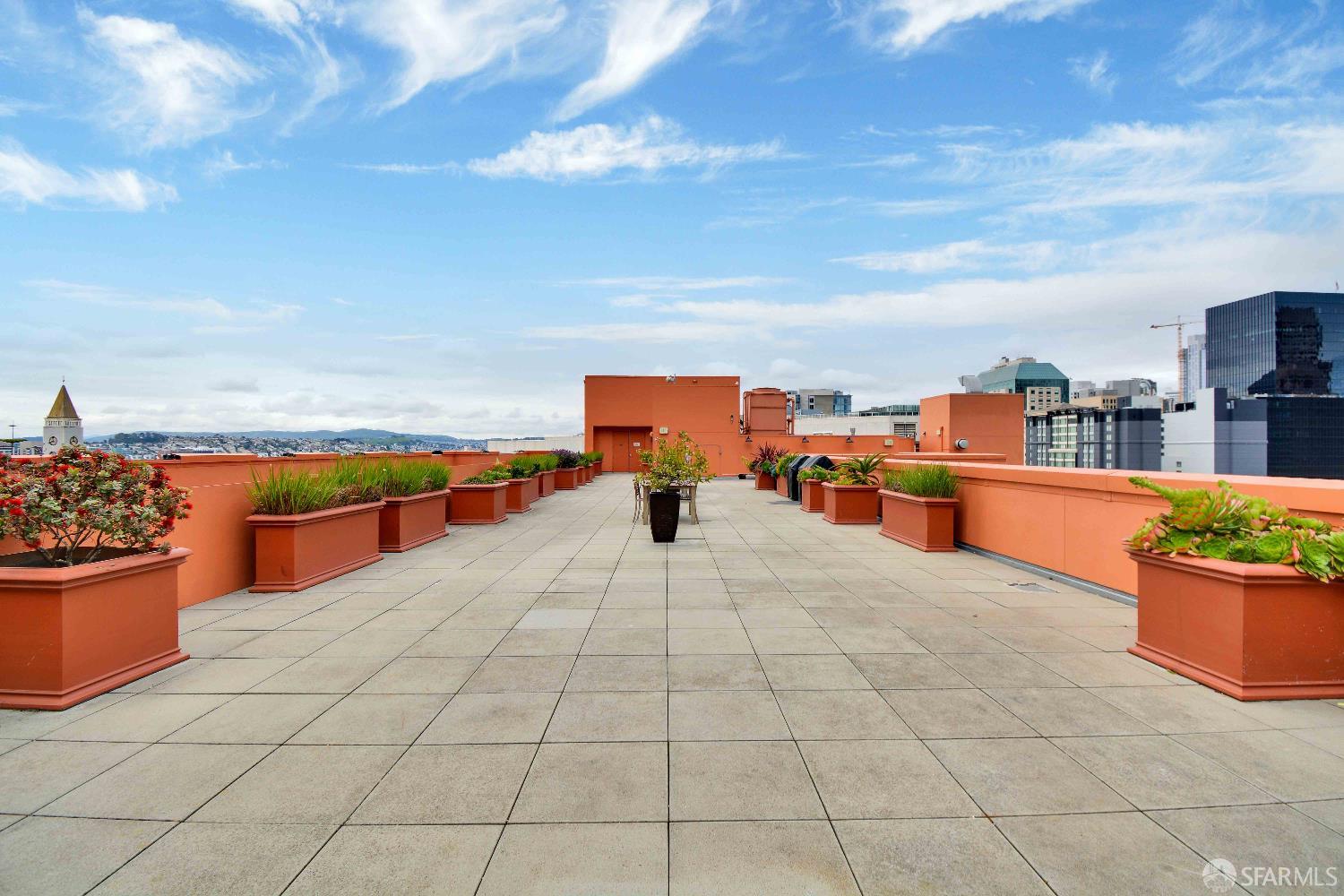 Detail Gallery Image 26 of 41 For 50 Lansing St #705,  San Francisco,  CA 94105 - 1 Beds | 1/1 Baths