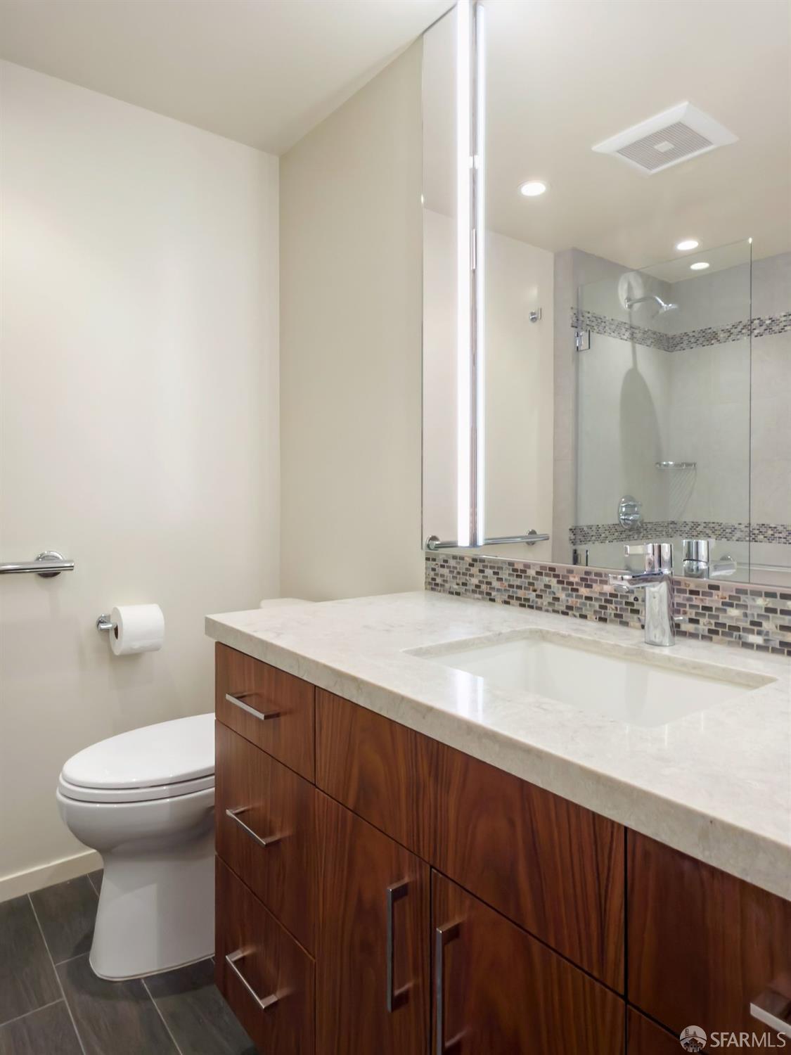 Detail Gallery Image 31 of 45 For 601 Van Ness Ave #54,  San Francisco,  CA 94102 - 2 Beds | 2 Baths