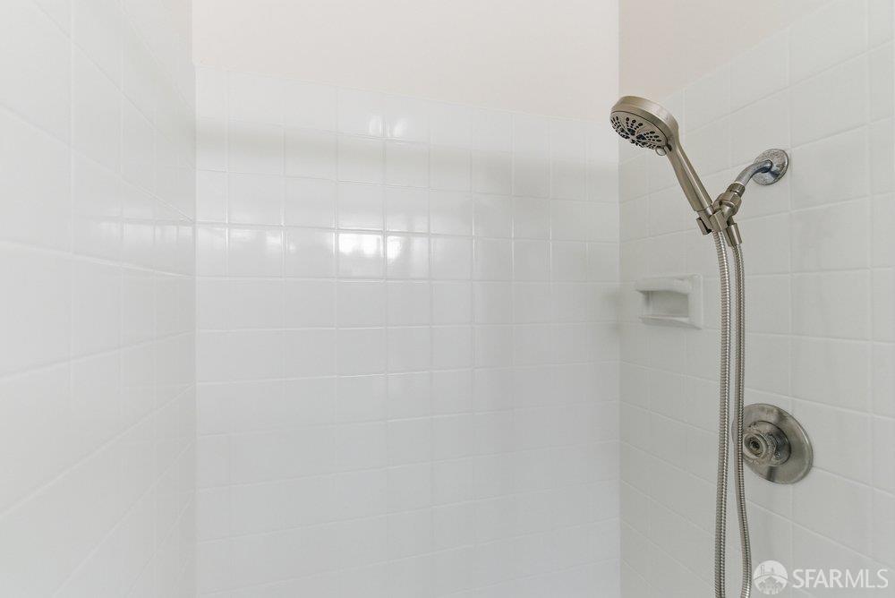 Photo #23: 426098160 Listing: Photo #23