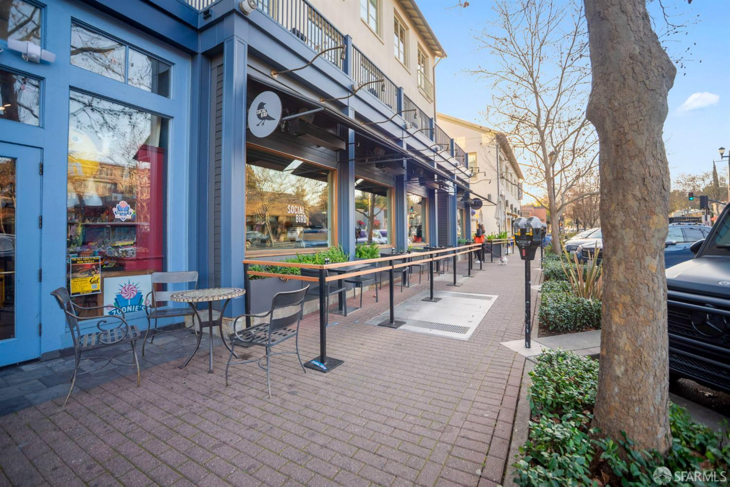 Detail Gallery Image 70 of 74 For 1161 Oleander Dr, Lafayette,  CA 94549 - 4 Beds | 4/1 Baths