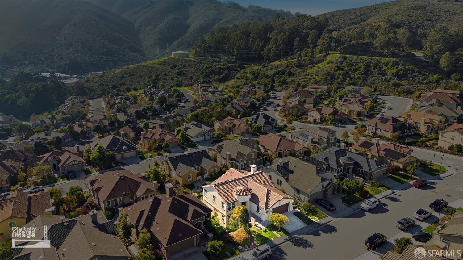 Detail Gallery Image 2 of 63 For 147 Elderberry Ln, Brisbane,  CA 94005 - 5 Beds | 3 Baths