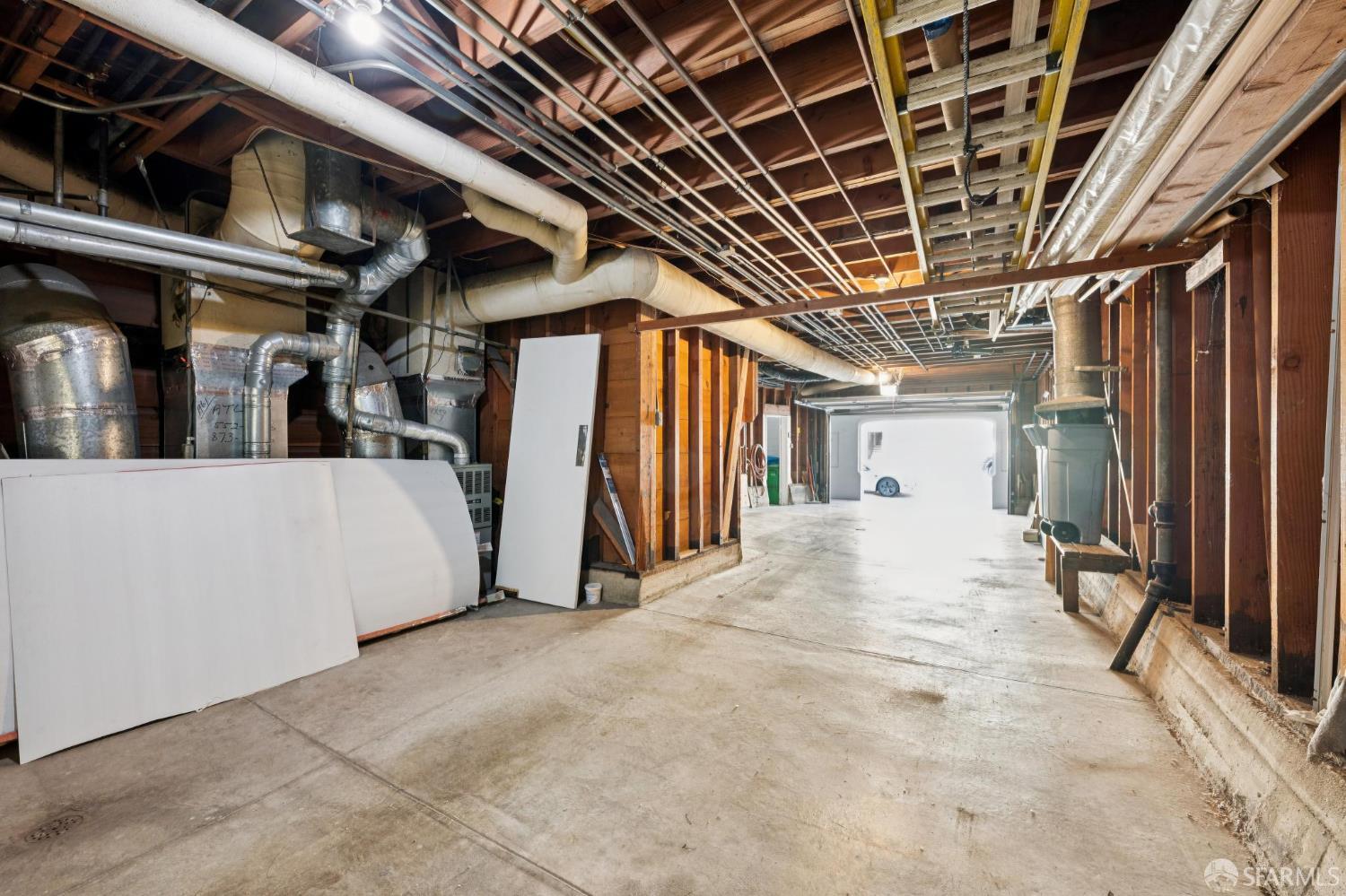 Detail Gallery Image 49 of 53 For 1961 California St, San Francisco,  CA 94109 - 3 Beds | 2 Baths