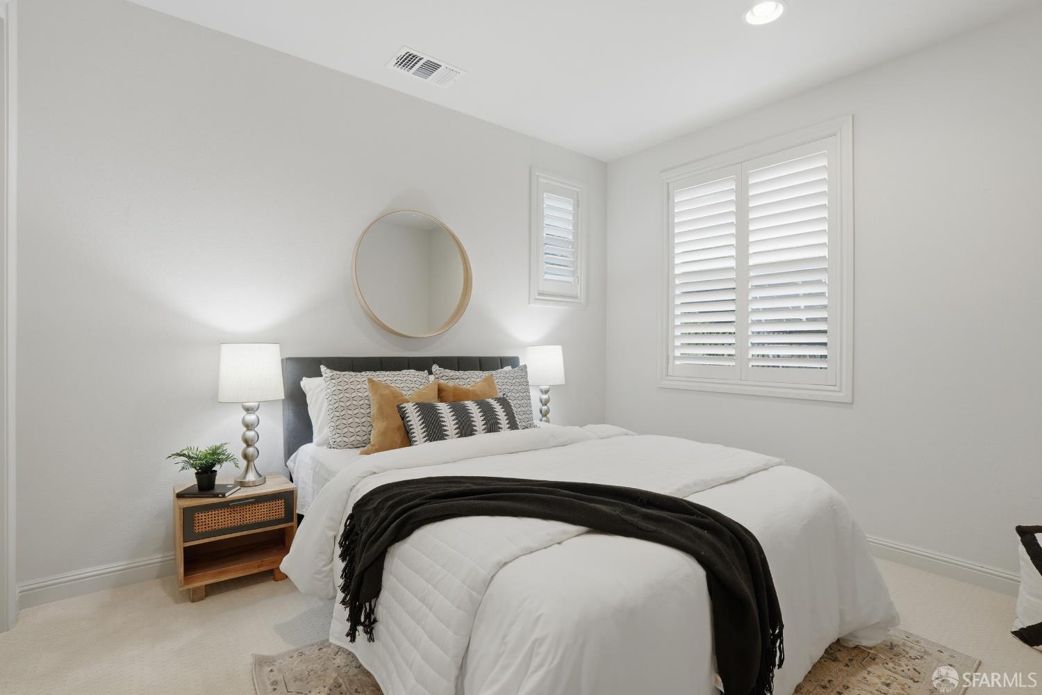 Detail Gallery Image 40 of 63 For 147 Elderberry Ln, Brisbane,  CA 94005 - 5 Beds | 3 Baths