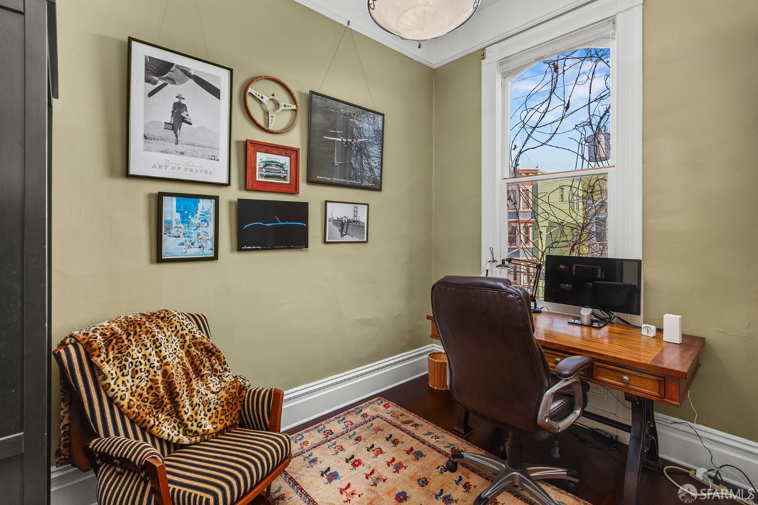 Detail Gallery Image 7 of 34 For 237 Pierce St, San Francisco,  CA 94117 - 2 Beds | 1 Baths