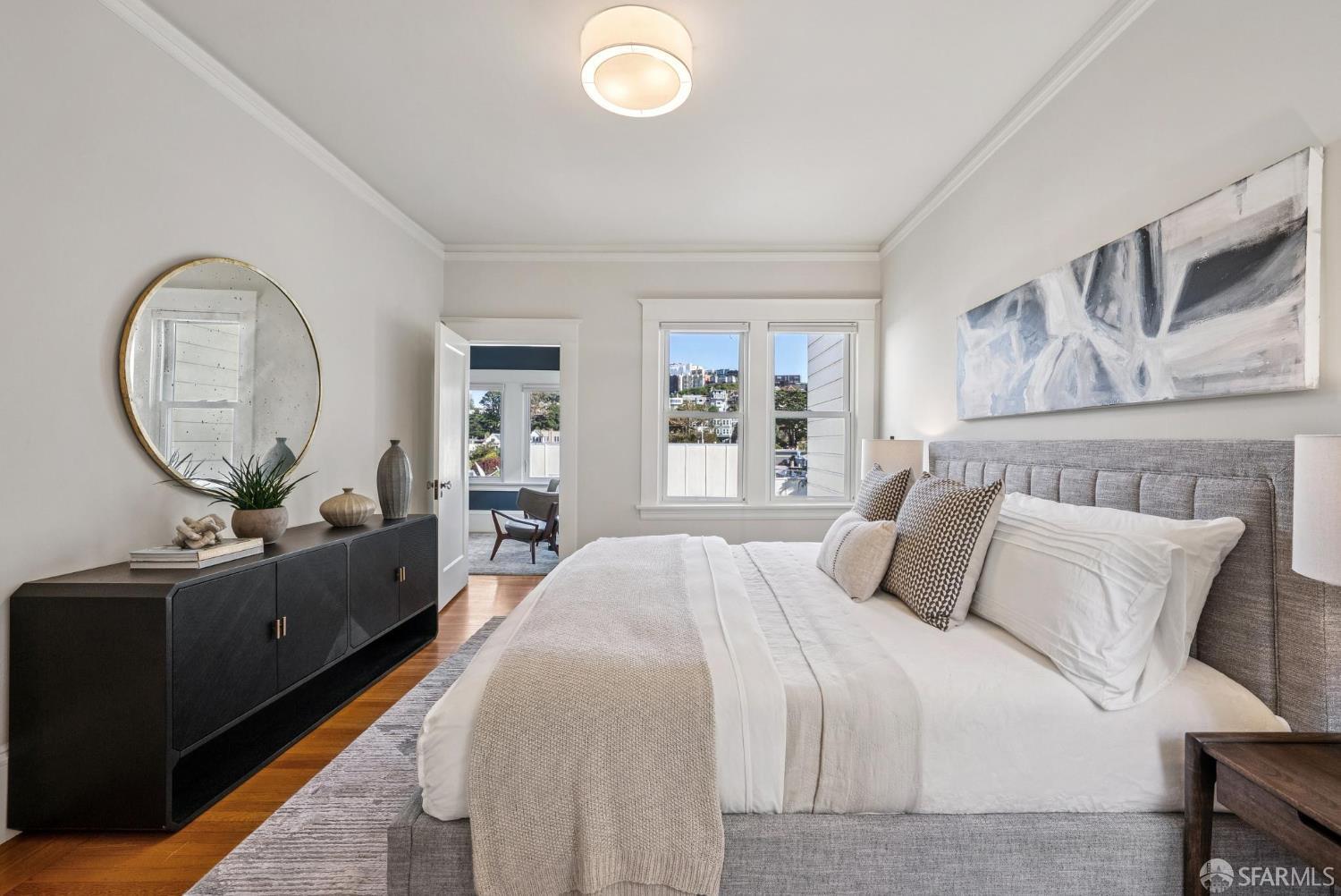 Detail Gallery Image 13 of 23 For 1410 Shrader St, San Francisco,  CA 94117 - 3 Beds | 1/1 Baths