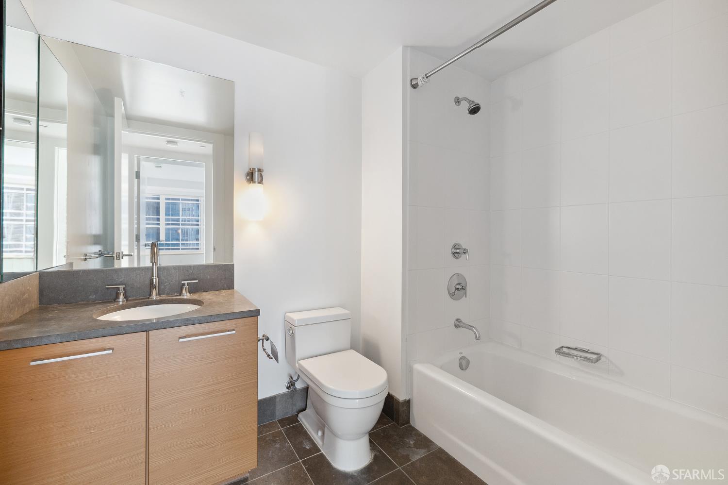 Detail Gallery Image 34 of 60 For 301 Mission St 11j,  San Francisco,  CA 94105 - 2 Beds | 2 Baths