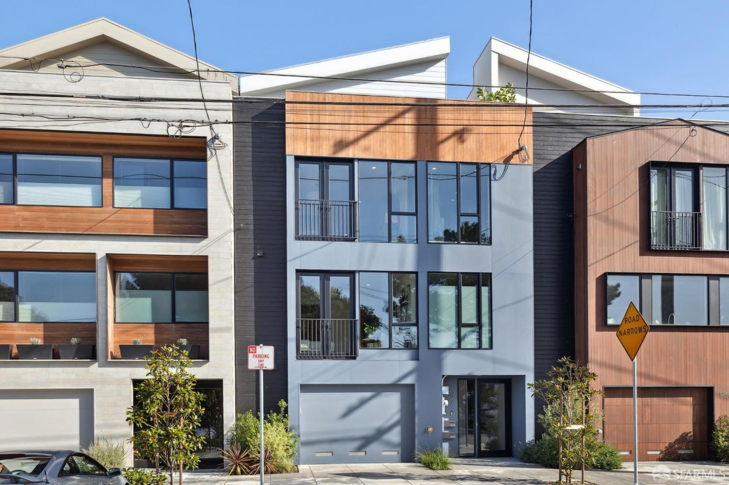 Detail Gallery Image 2 of 56 For 937 Kansas St, San Francisco,  CA 94107 - 4 Beds | 3/1 Baths