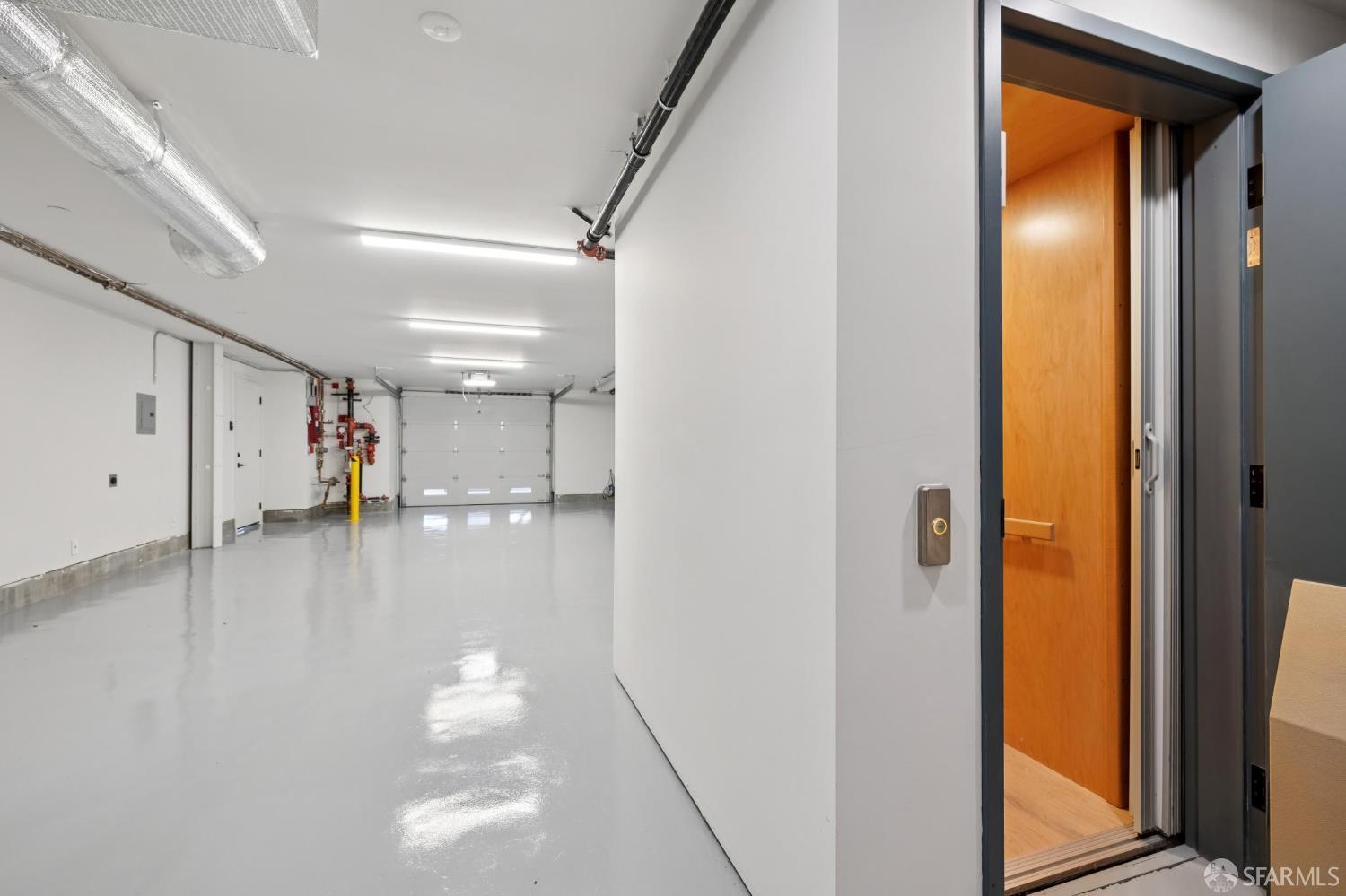 Detail Gallery Image 49 of 56 For 937 Kansas St, San Francisco,  CA 94107 - 4 Beds | 3/1 Baths