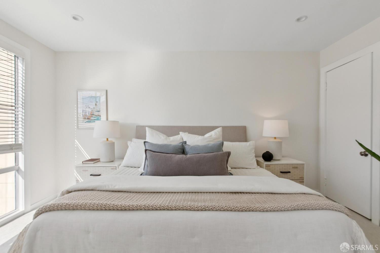 Detail Gallery Image 14 of 35 For 29 Cuvier St, San Francisco,  CA 94112 - 2 Beds | 1 Baths