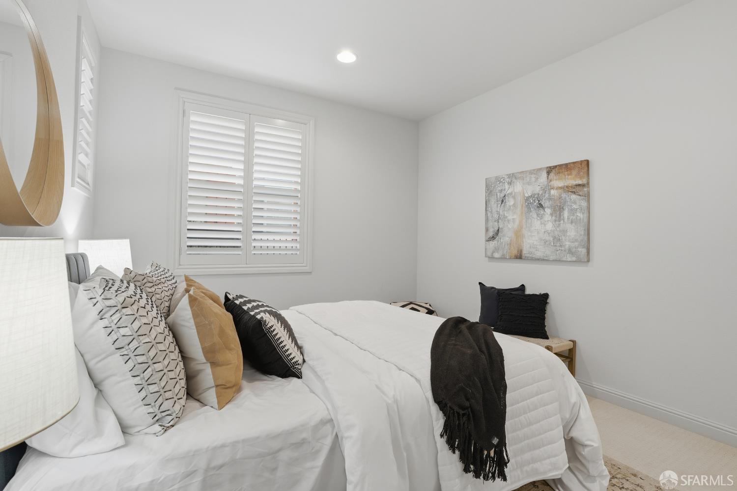 Detail Gallery Image 41 of 63 For 147 Elderberry Ln, Brisbane,  CA 94005 - 5 Beds | 3 Baths