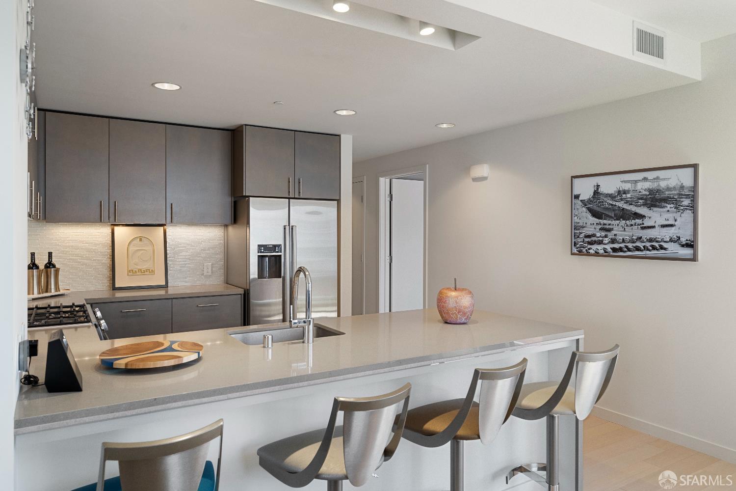 Photo #19: 426100348 Listing: Photo #19