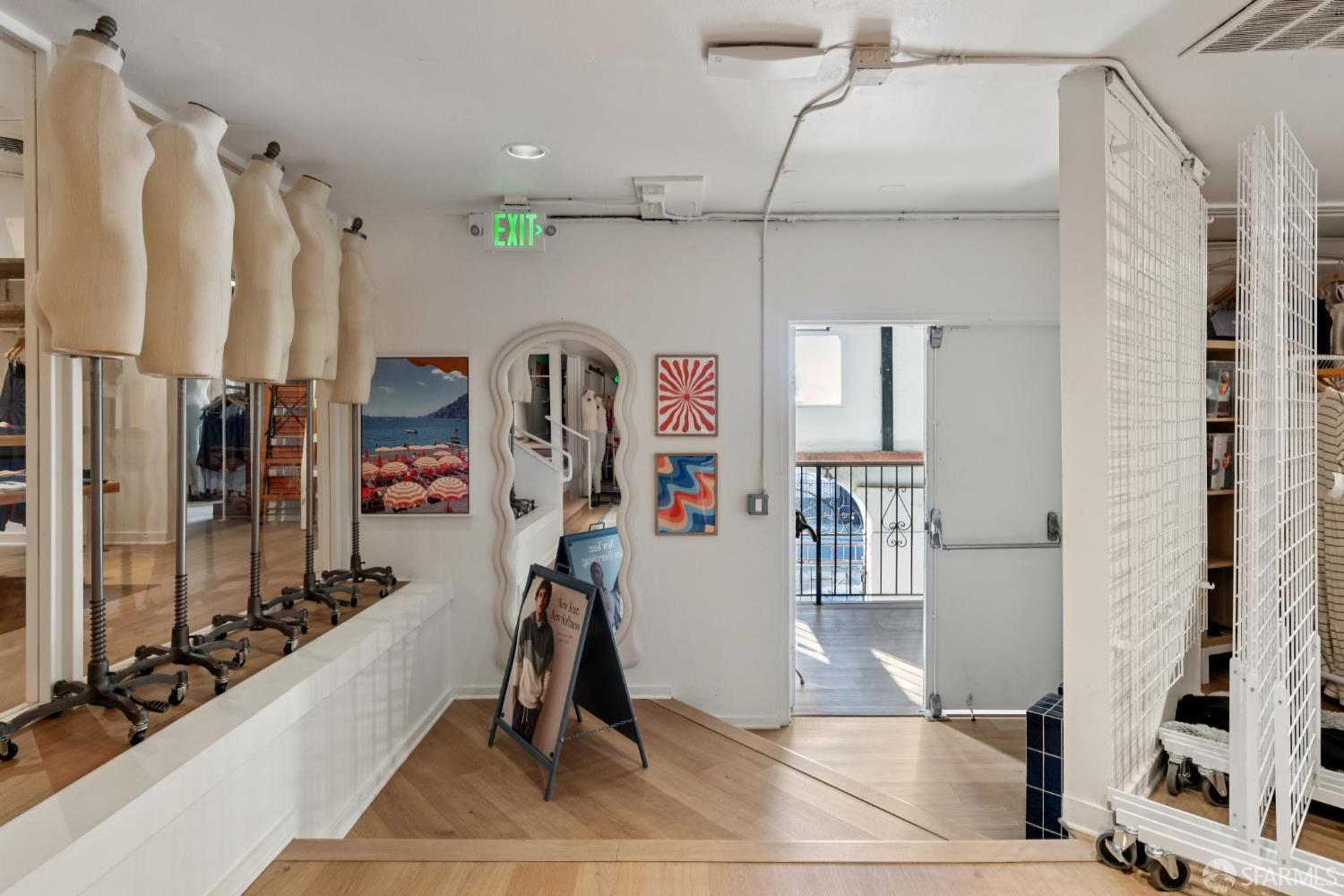 Detail Gallery Image 22 of 25 For 1550 California St, San Francisco,  CA 94109 - – Beds | – Baths