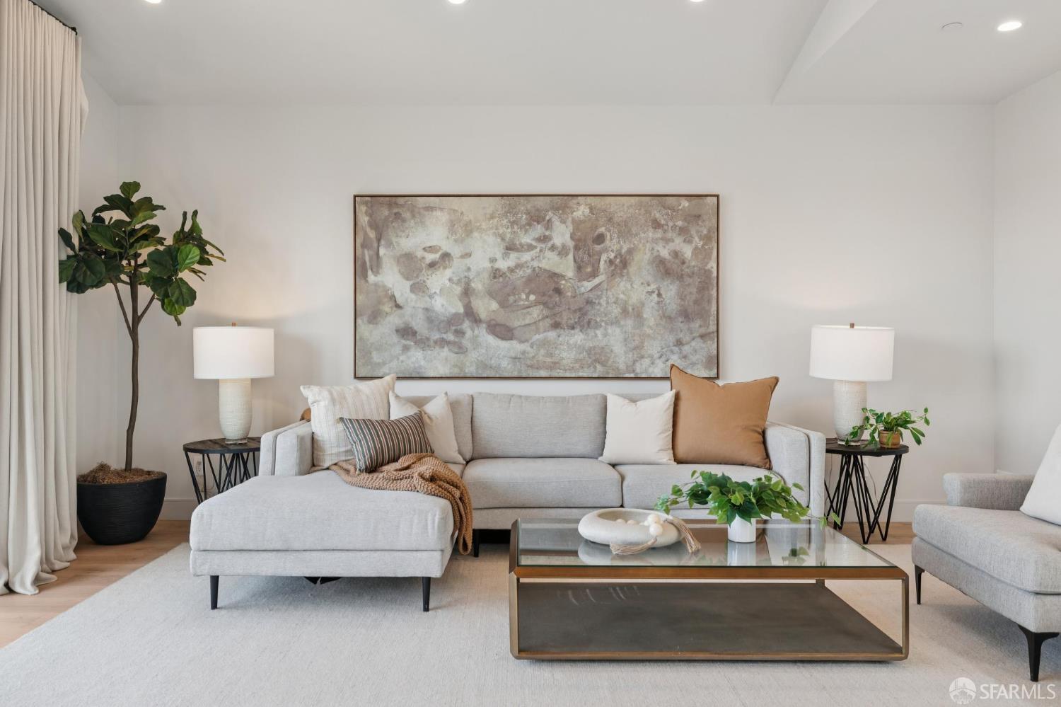 Detail Gallery Image 20 of 56 For 937 Kansas St, San Francisco,  CA 94107 - 4 Beds | 3/1 Baths