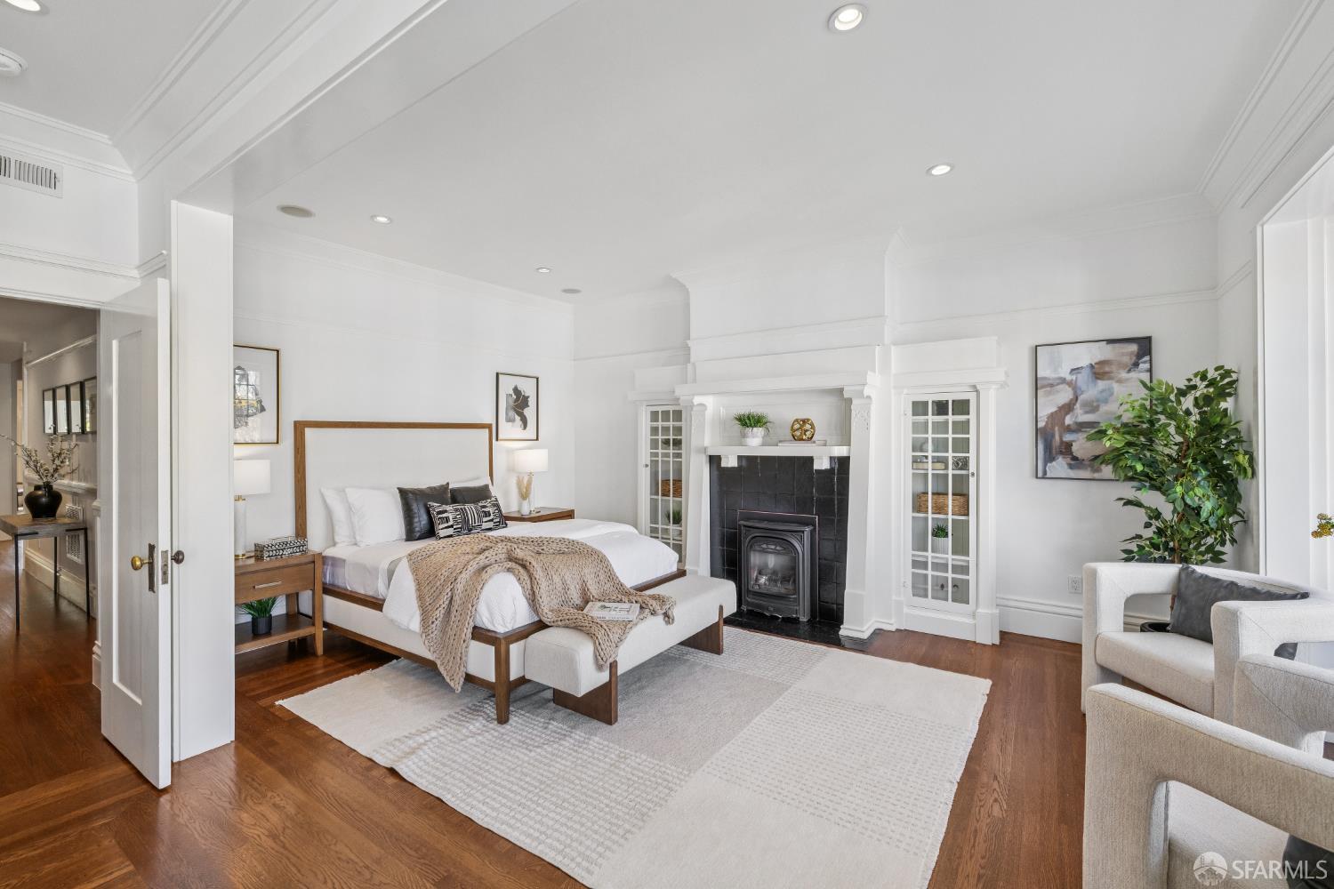 Detail Gallery Image 12 of 26 For 1751 Page St, San Francisco,  CA 94117 - 2 Beds | 2 Baths