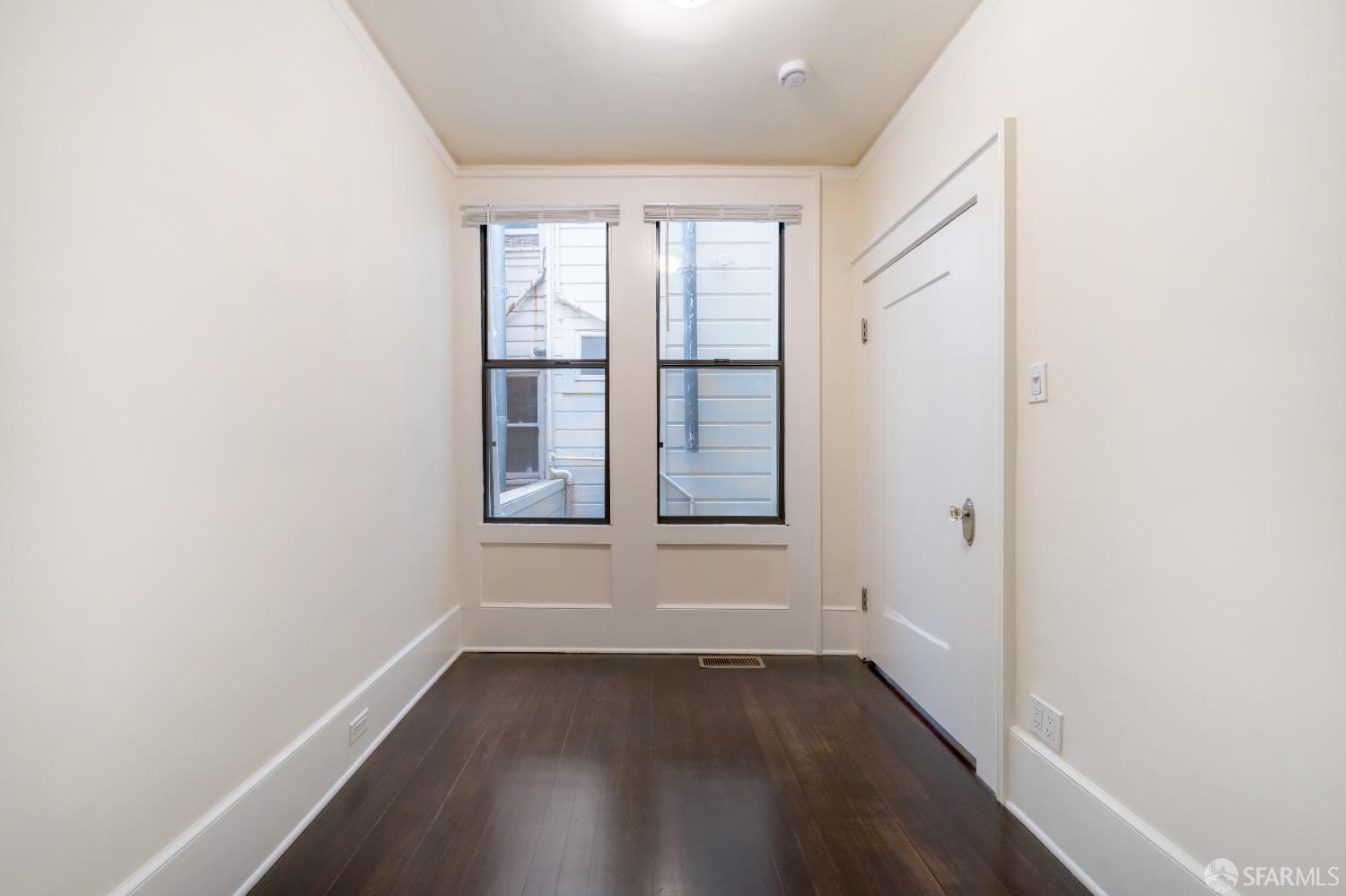 Detail Gallery Image 13 of 19 For 851 Lombard St #851,  San Francisco,  CA 94133 - 2 Beds | 1 Baths