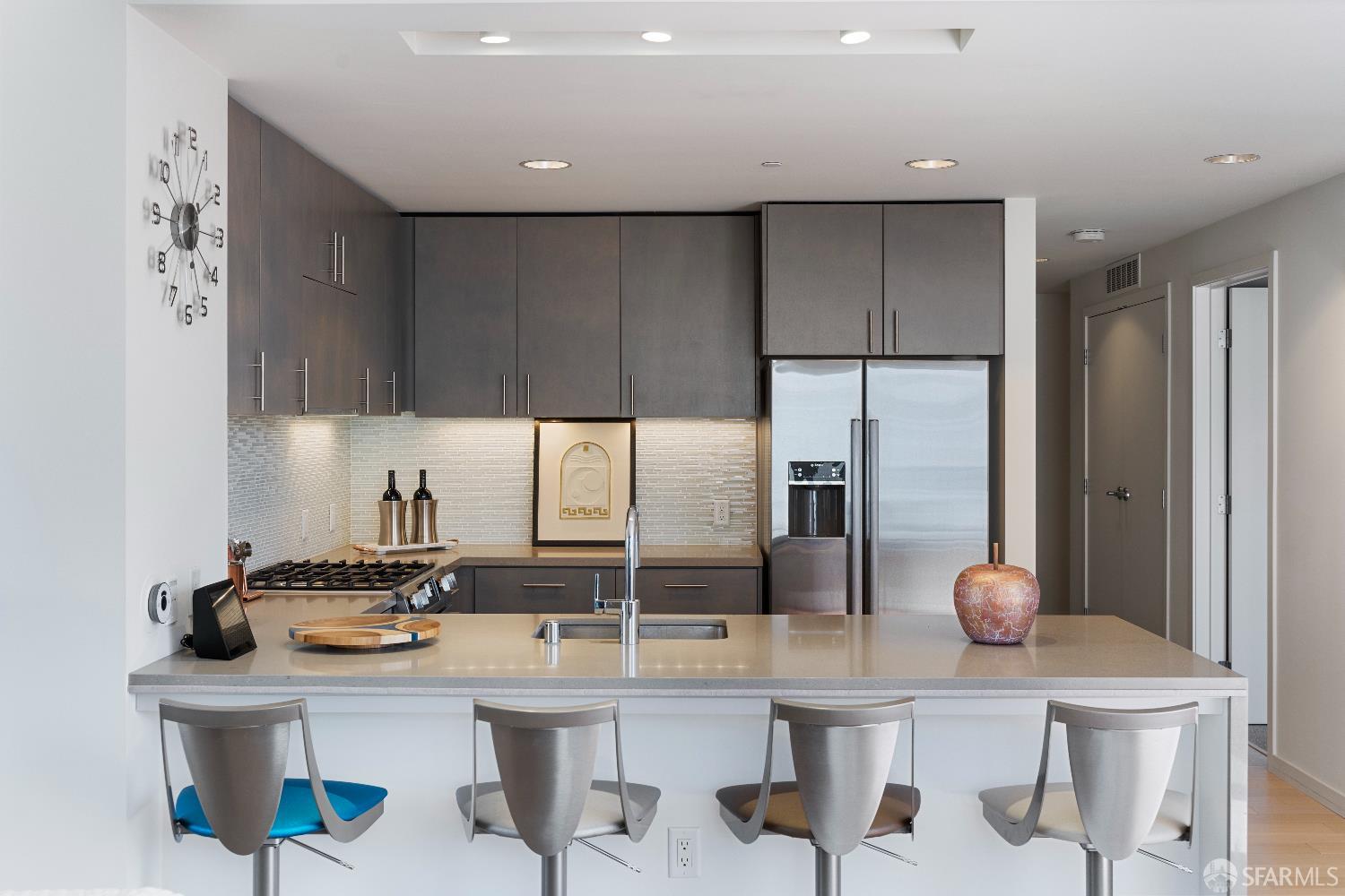 Photo #15: 426100348 Listing: Photo #15