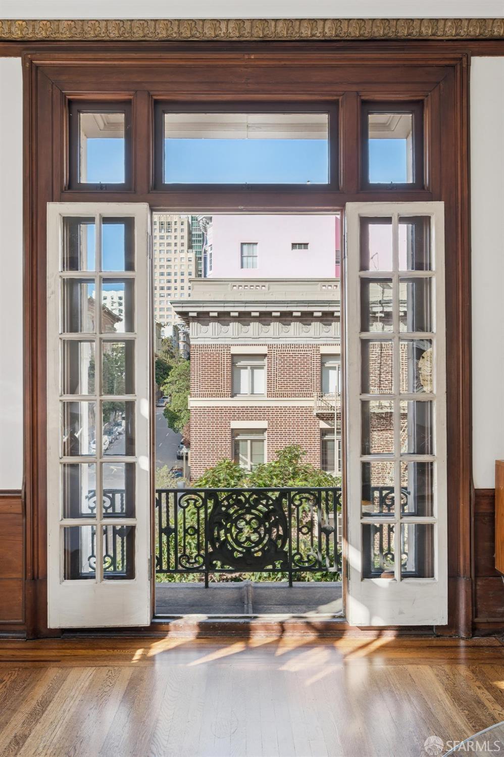 Photo #6: 426100147 Listing: Photo #6