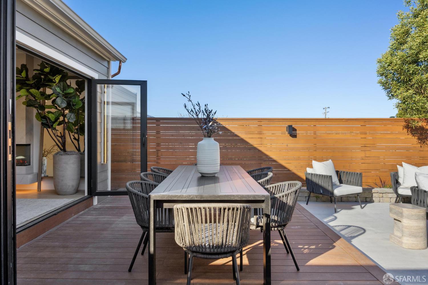 Detail Gallery Image 25 of 60 For 2020 20th Ave, San Francisco,  CA 94116 - 4 Beds | 3 Baths