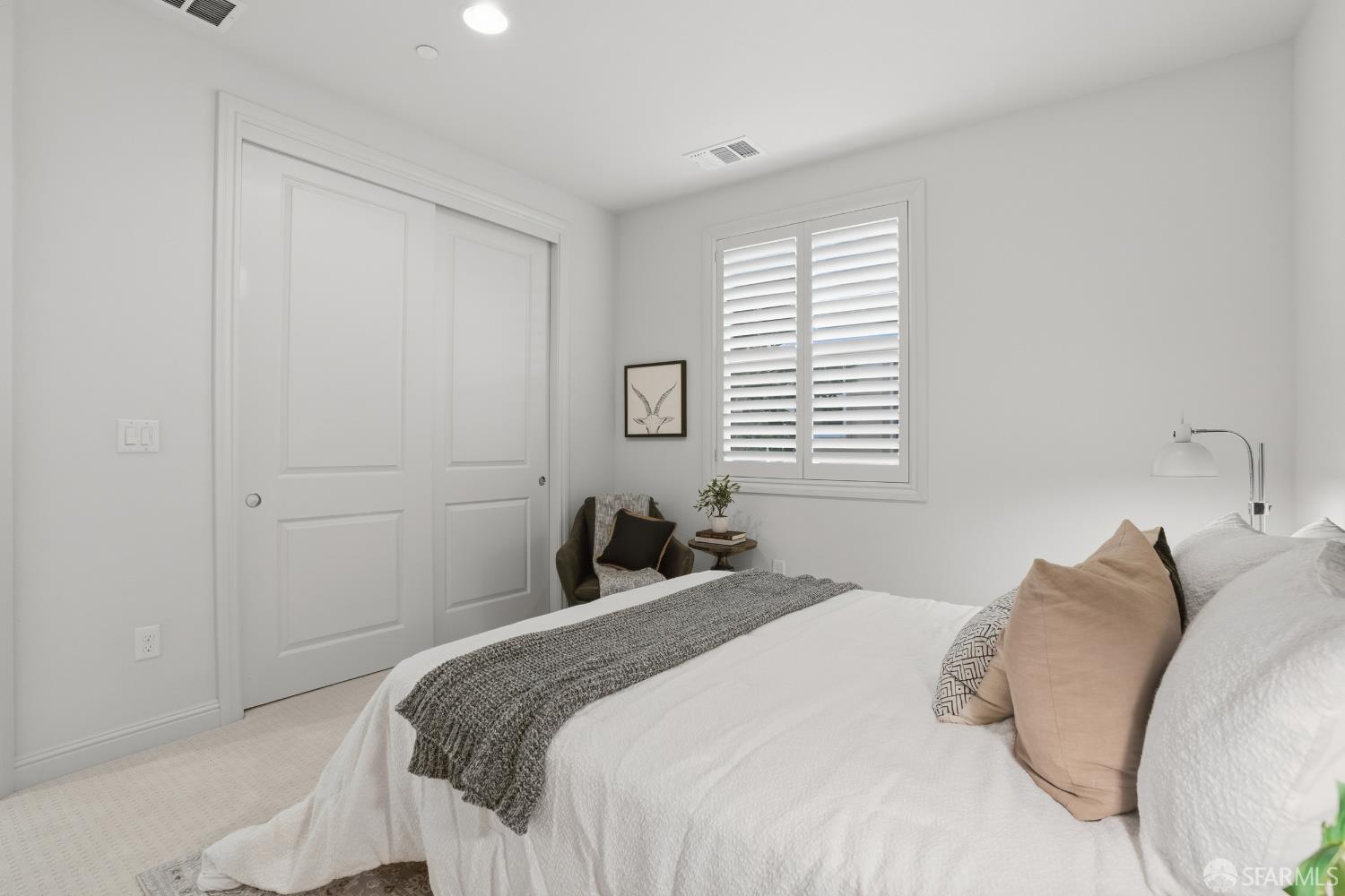 Detail Gallery Image 37 of 63 For 147 Elderberry Ln, Brisbane,  CA 94005 - 5 Beds | 3 Baths