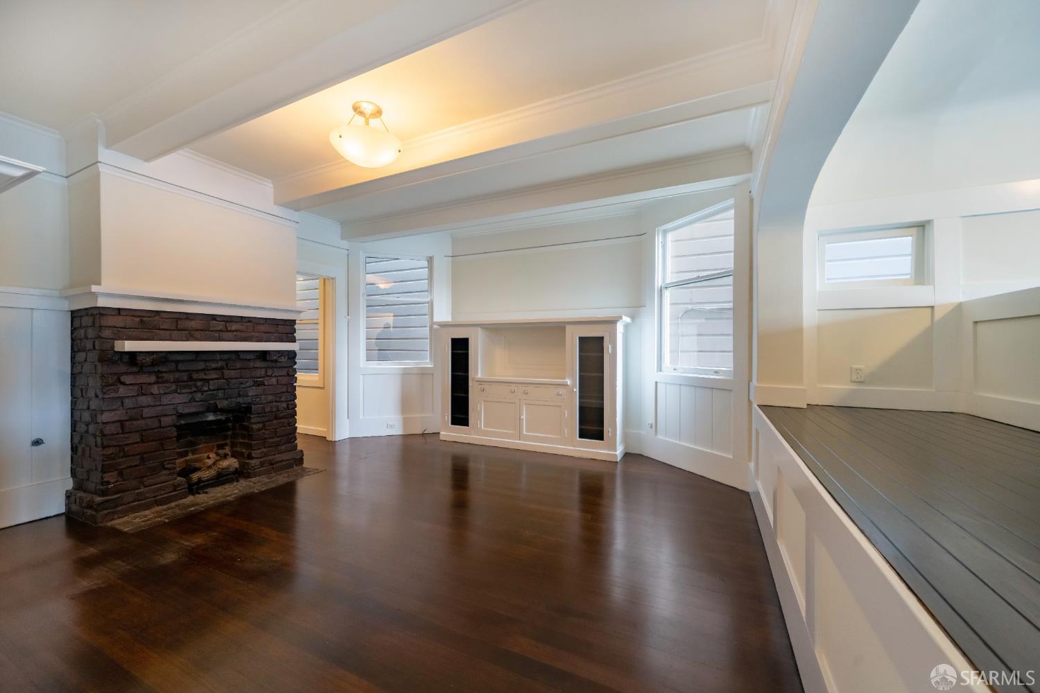 Detail Gallery Image 7 of 19 For 851 Lombard St #851,  San Francisco,  CA 94133 - 2 Beds | 1 Baths