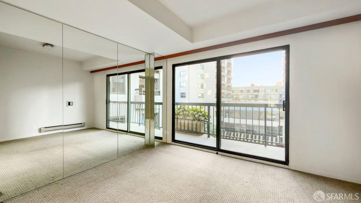 Detail Gallery Image 15 of 41 For 601 Van Ness Ave #53,  San Francisco,  CA 94102 - 3 Beds | 2 Baths