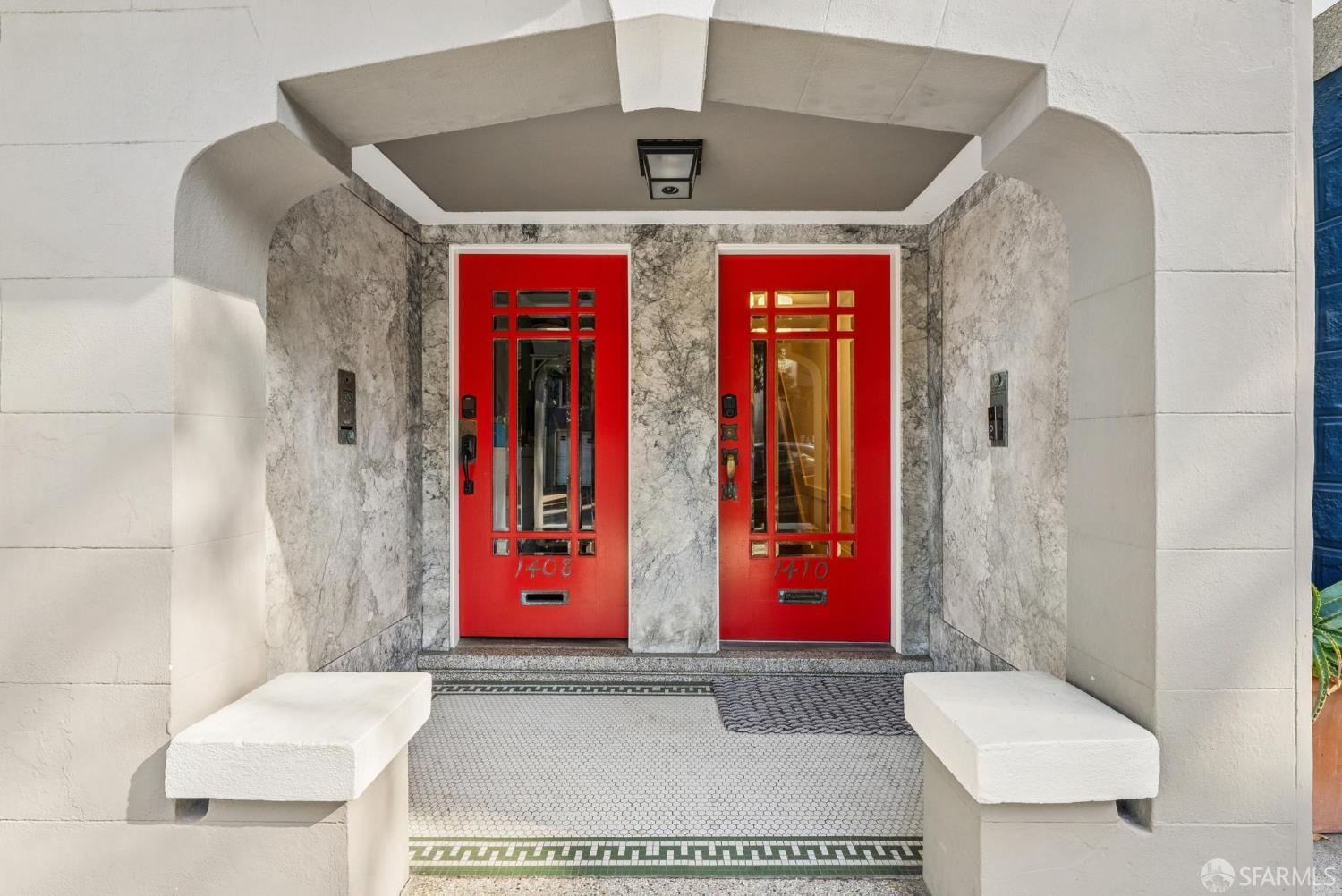 Detail Gallery Image 3 of 23 For 1410 Shrader St, San Francisco,  CA 94117 - 3 Beds | 1/1 Baths