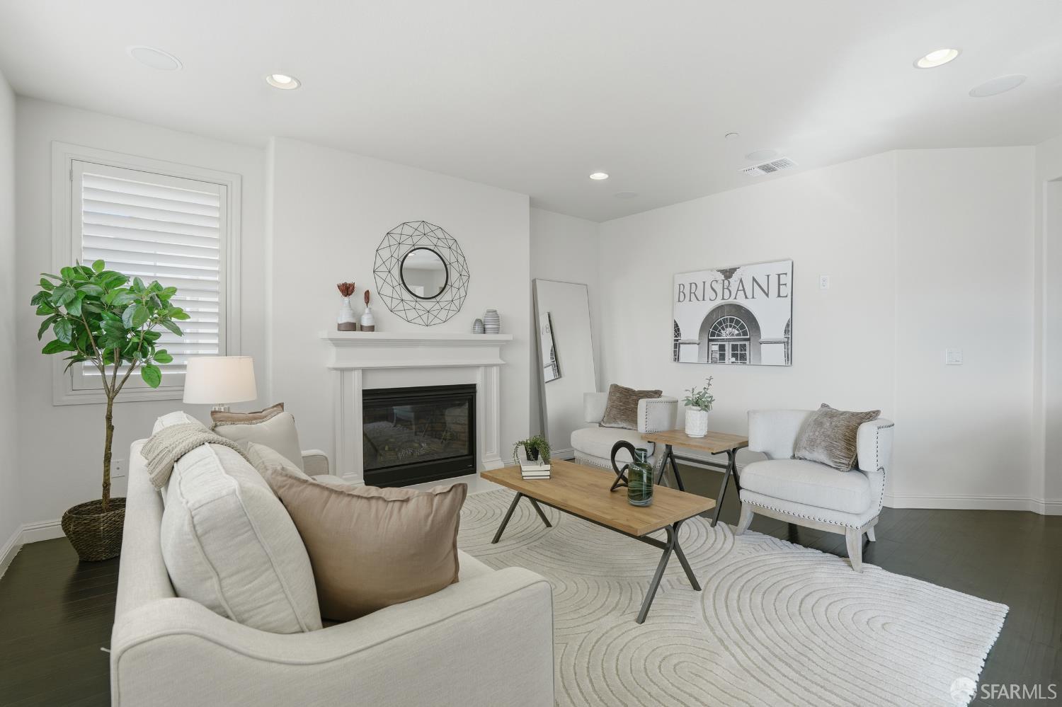 Detail Gallery Image 23 of 63 For 147 Elderberry Ln, Brisbane,  CA 94005 - 5 Beds | 3 Baths