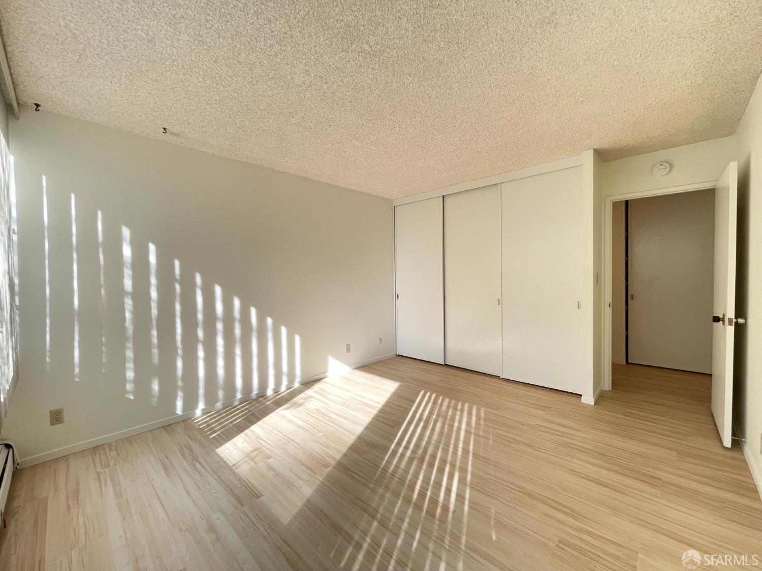 Detail Gallery Image 15 of 32 For 400 Davey Glen Rd #4505,  Belmont,  CA 94002 - 3 Beds | 2 Baths