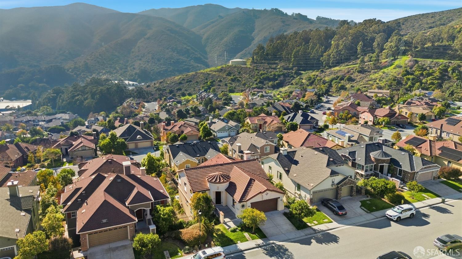 Detail Gallery Image 57 of 63 For 147 Elderberry Ln, Brisbane,  CA 94005 - 5 Beds | 3 Baths