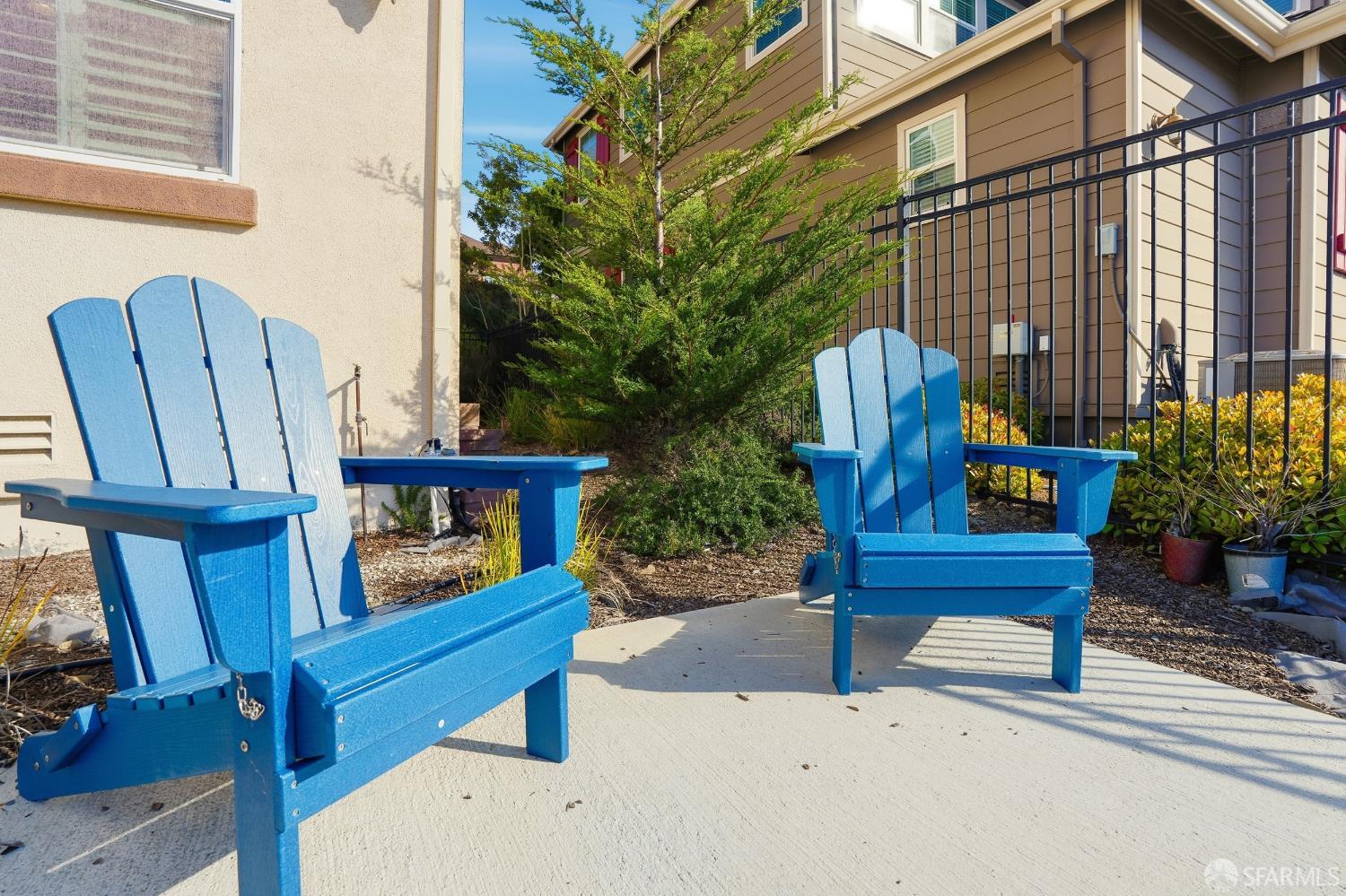 Detail Gallery Image 51 of 63 For 147 Elderberry Ln, Brisbane,  CA 94005 - 5 Beds | 3 Baths