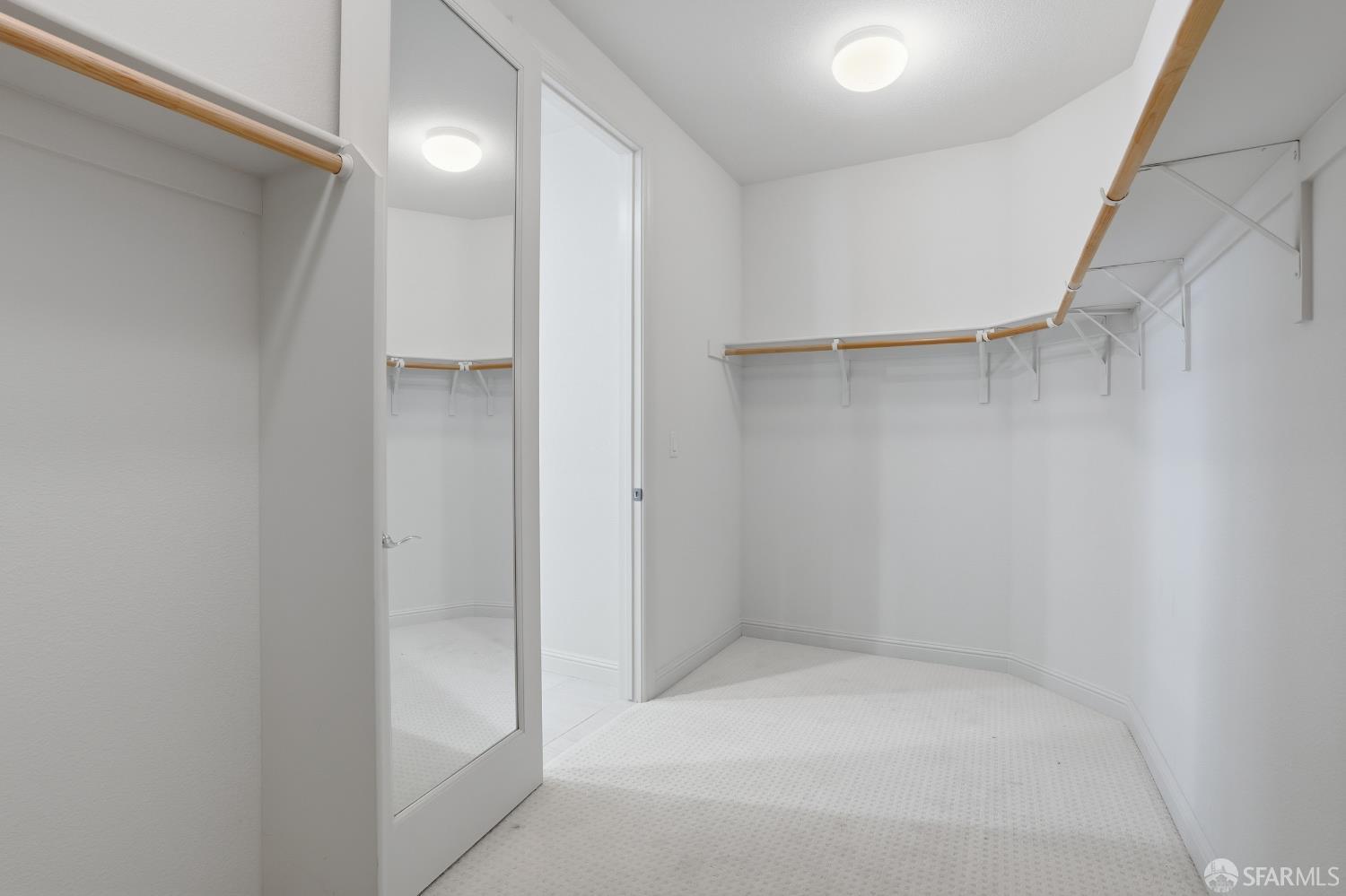 Detail Gallery Image 35 of 63 For 147 Elderberry Ln, Brisbane,  CA 94005 - 5 Beds | 3 Baths