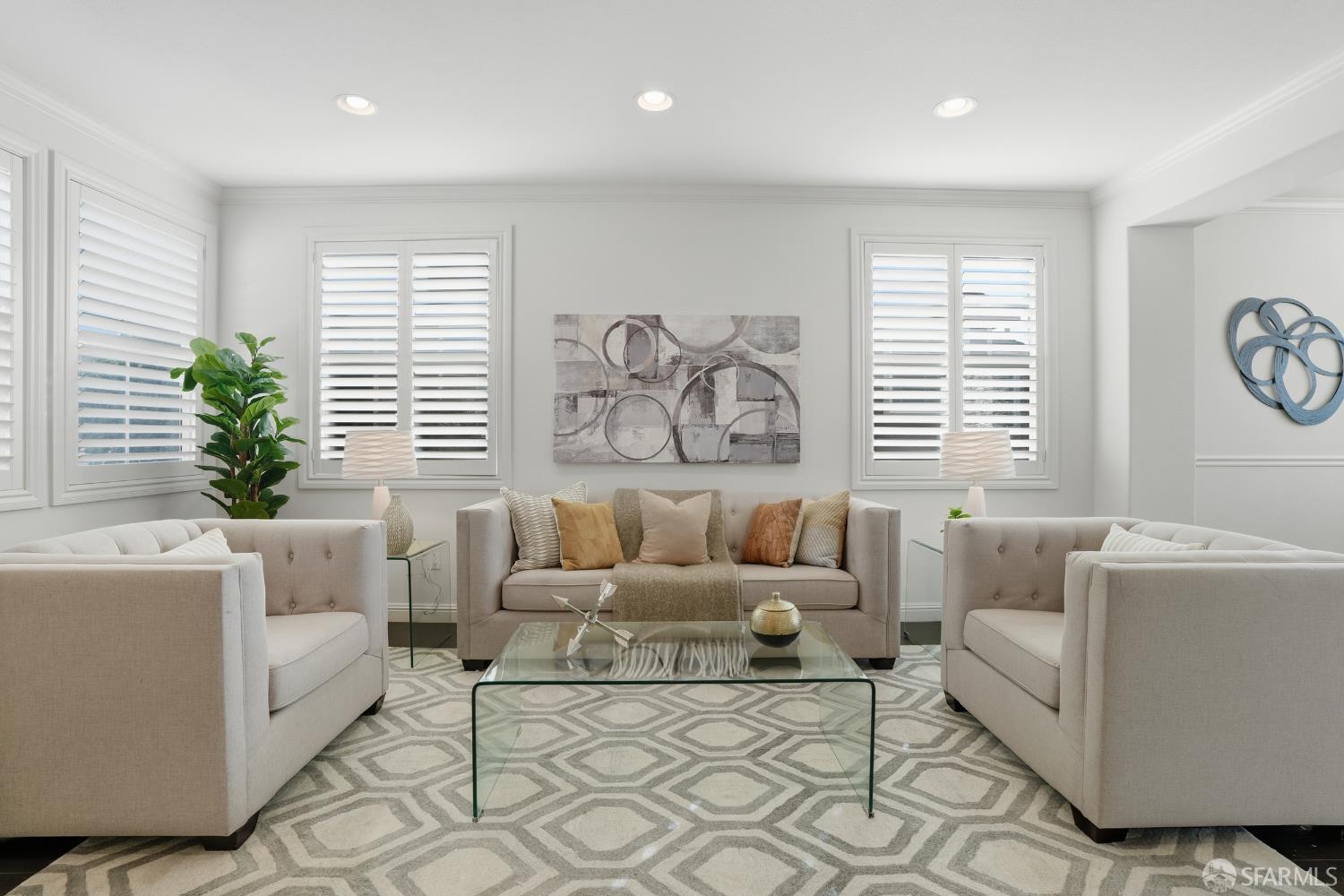 Detail Gallery Image 12 of 63 For 147 Elderberry Ln, Brisbane,  CA 94005 - 5 Beds | 3 Baths