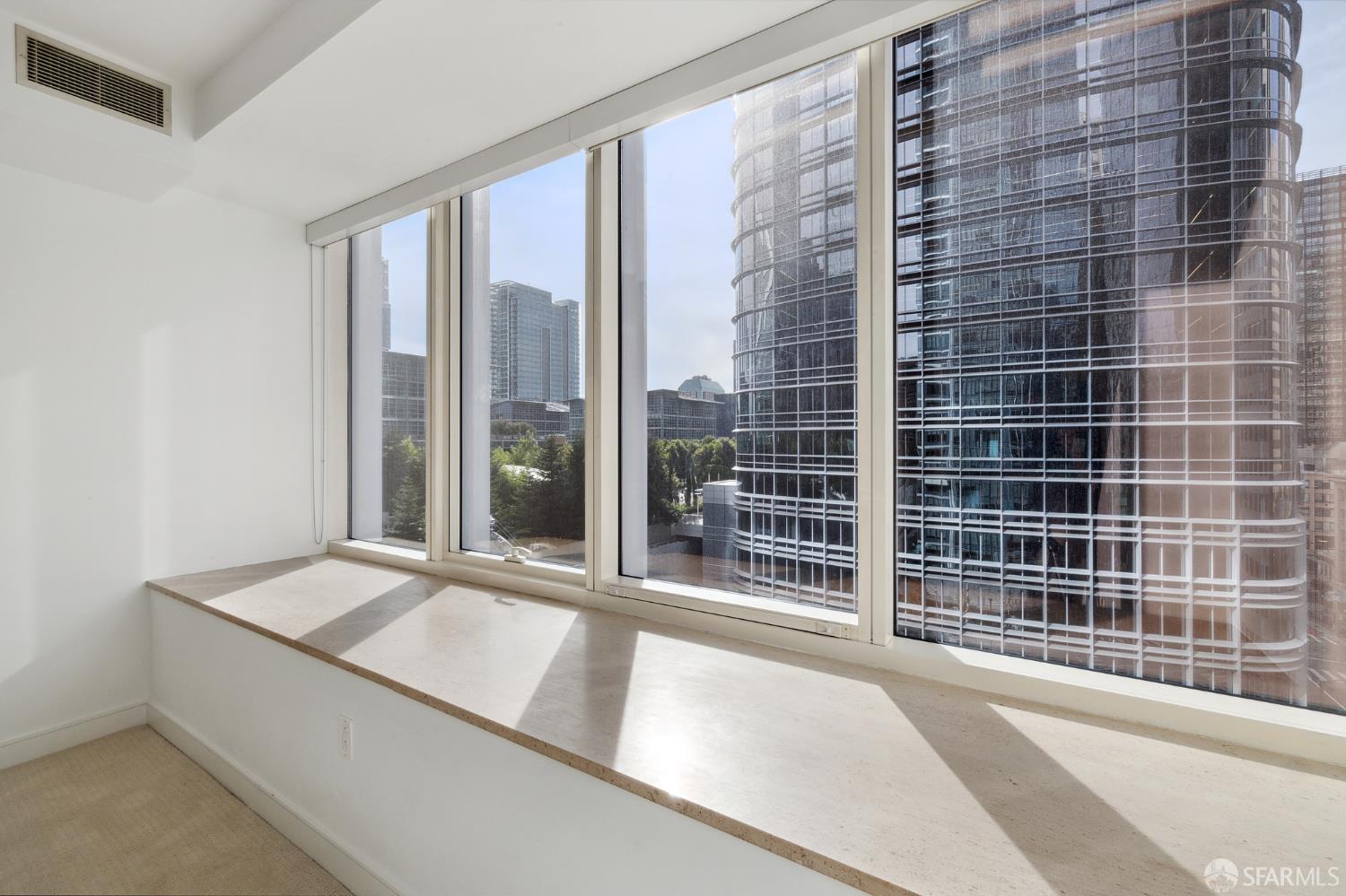 Detail Gallery Image 25 of 60 For 301 Mission St 11j,  San Francisco,  CA 94105 - 2 Beds | 2 Baths