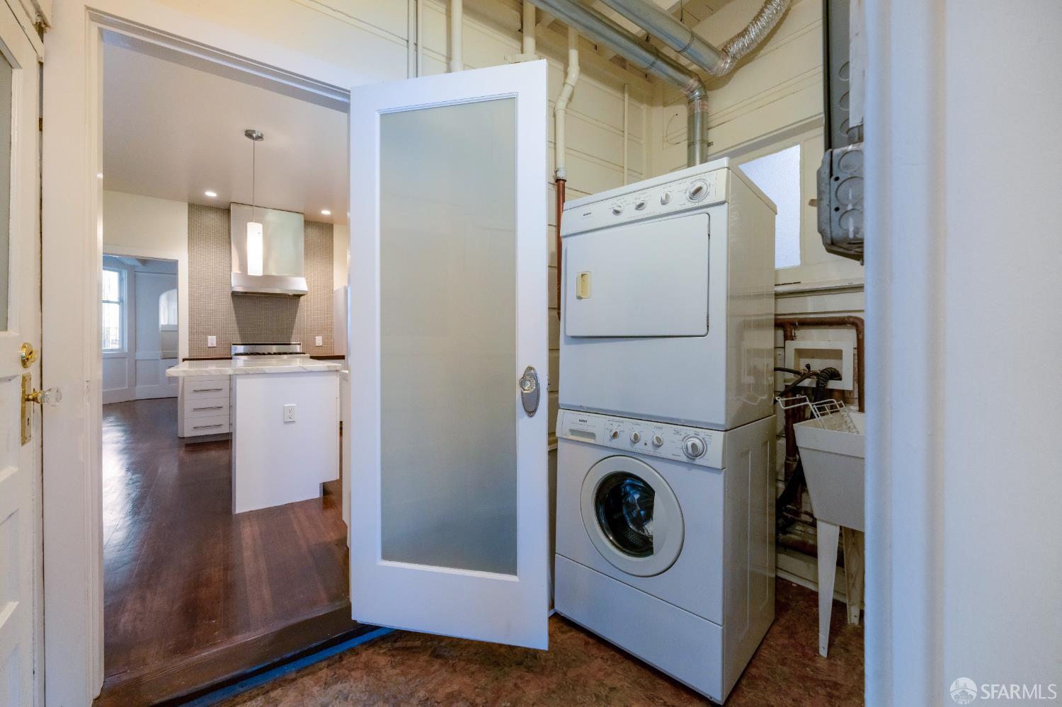 Detail Gallery Image 19 of 19 For 851 Lombard St #851,  San Francisco,  CA 94133 - 2 Beds | 1 Baths